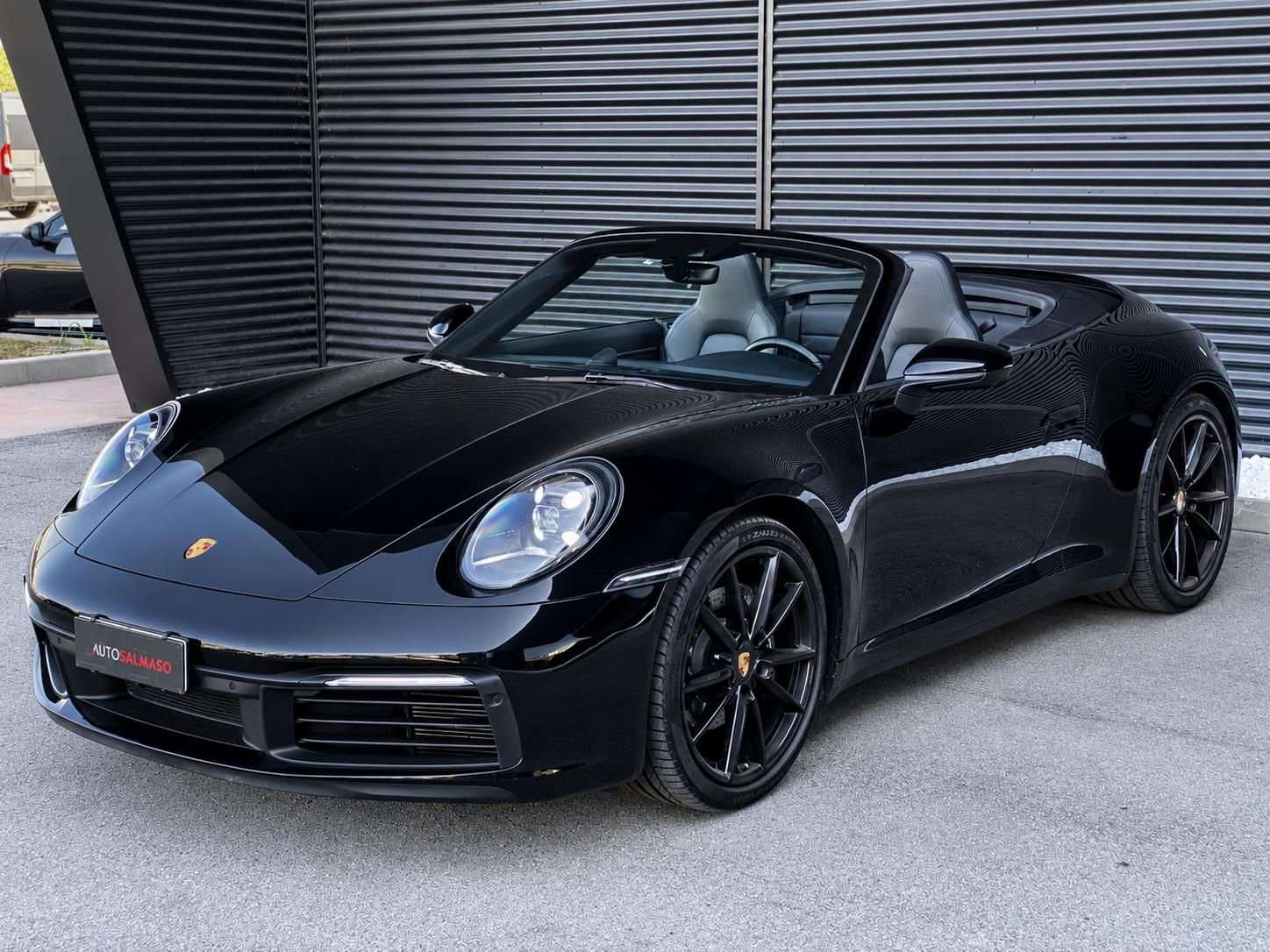 Porsche 992