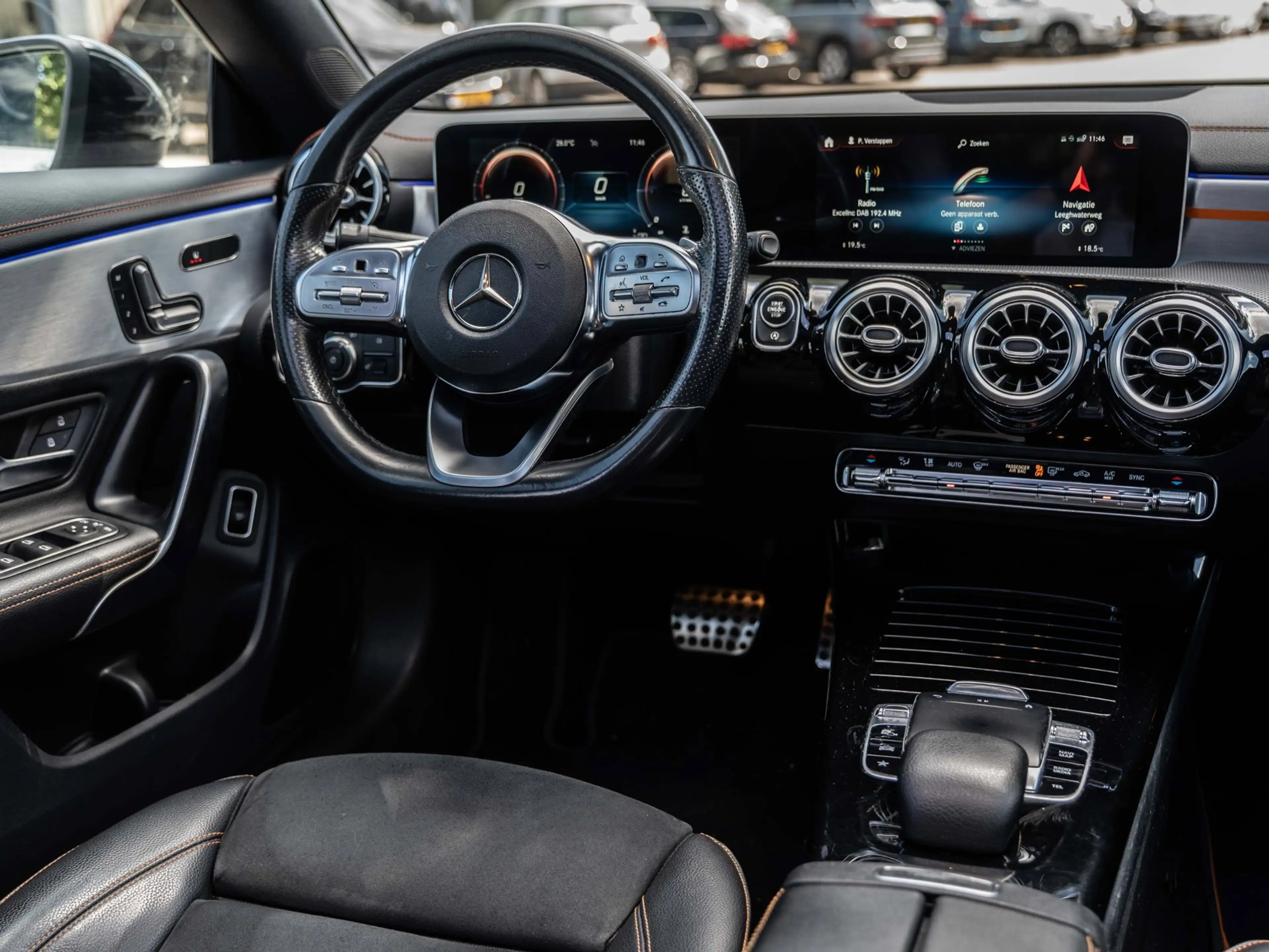 Mercedes-Benz CLA 220 d Premium Plus - PANORAMADAK - APPLECARPLAY - MASS — photo 2