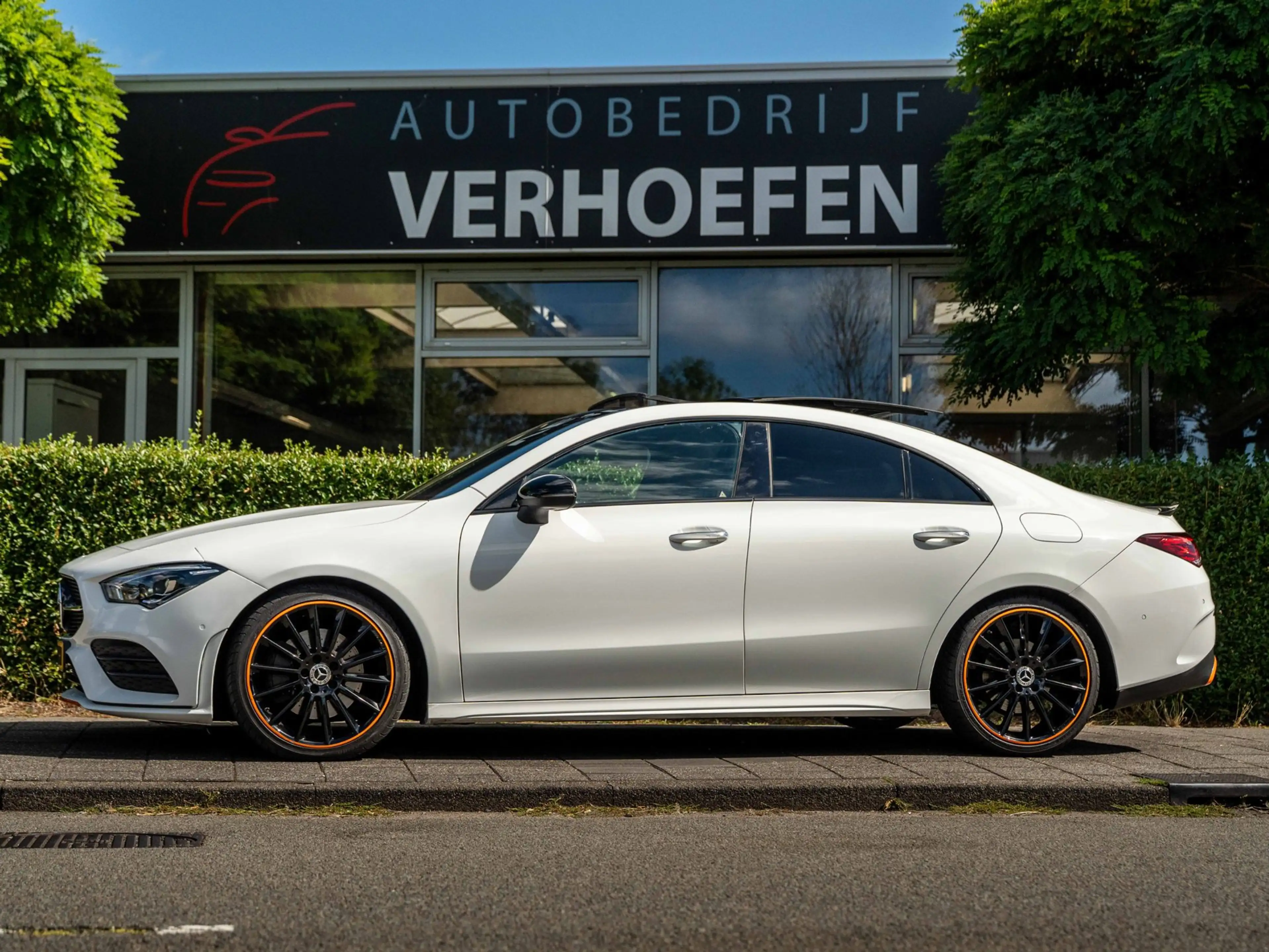 Mercedes-Benz CLA 220 d Premium Plus - PANORAMADAK - APPLECARPLAY - MASS — photo 11