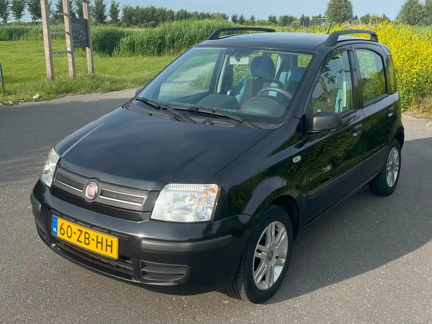 Fiat Panda Panda 1.2 Emotion Zwart - 1