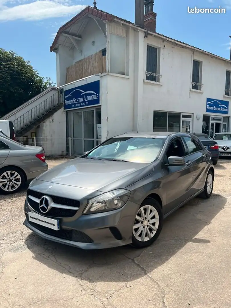 Mercedes-Benz A 180 180D 110cv - 1