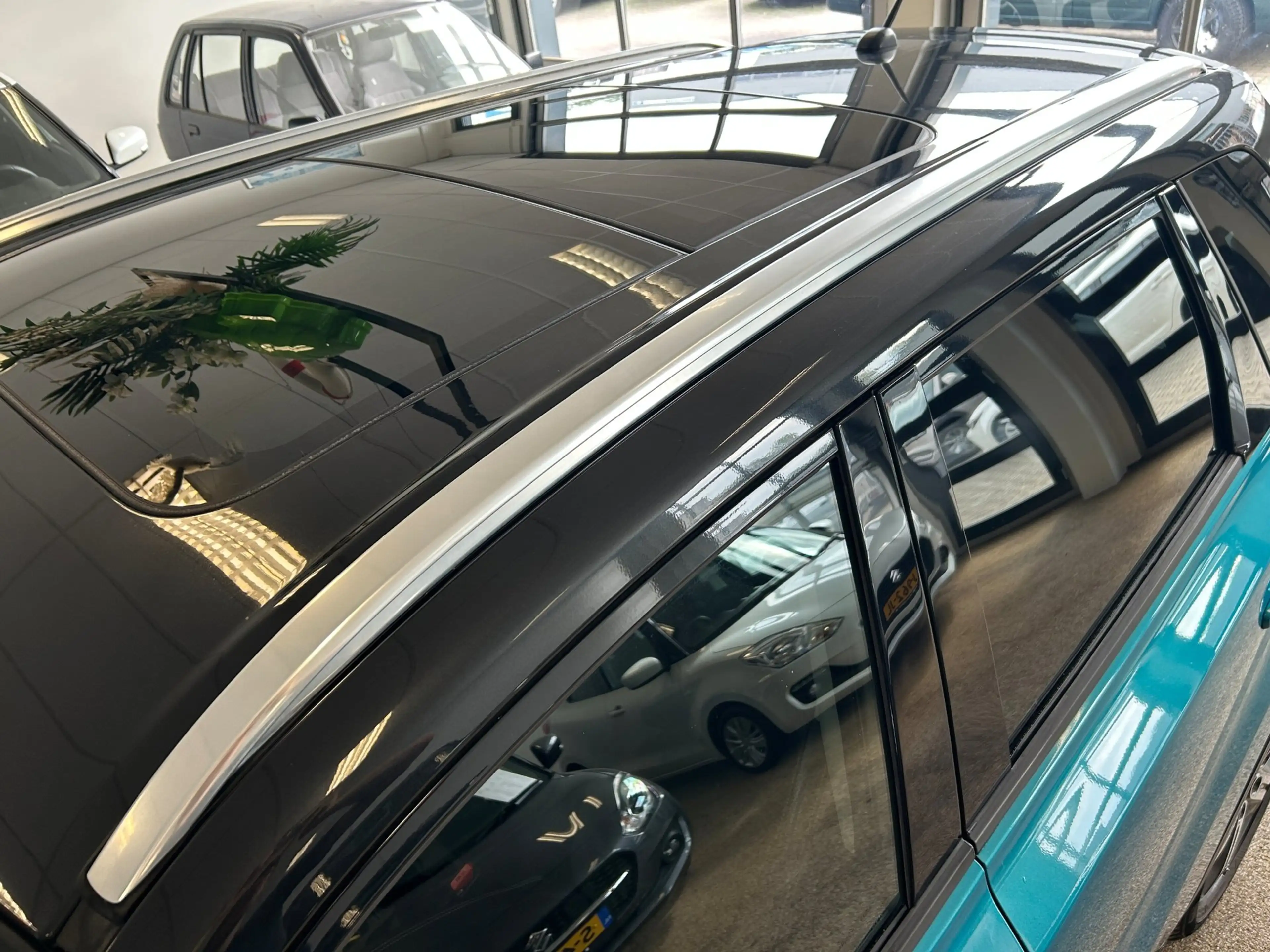 Suzuki Vitara 1.6 High Executive Outdoor|Navi| Carplay| Pano-dak — photo 6