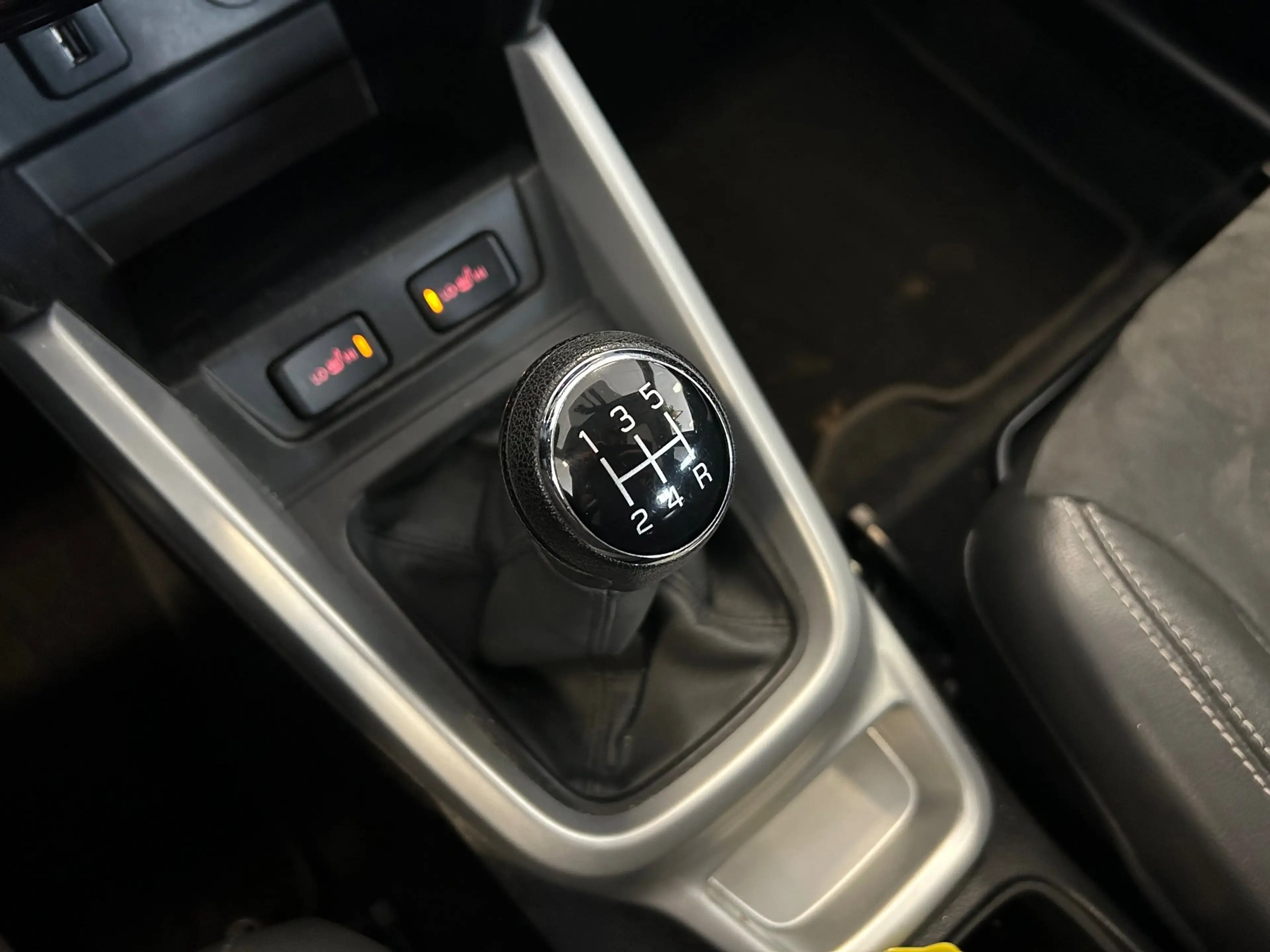 Suzuki Vitara 1.6 High Executive Outdoor|Navi| Carplay| Pano-dak — photo 22