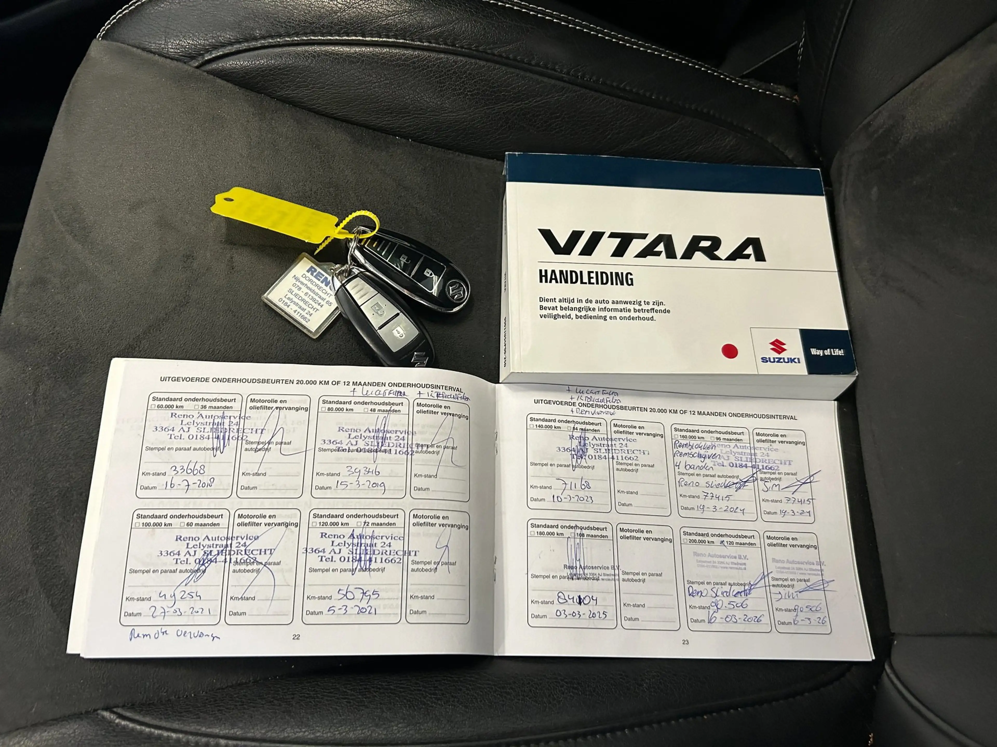 Suzuki Vitara 1.6 High Executive Outdoor|Navi| Carplay| Pano-dak — photo 30