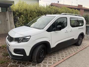 1.5 bluehdi Active Long s&s 100cv 7p.ti