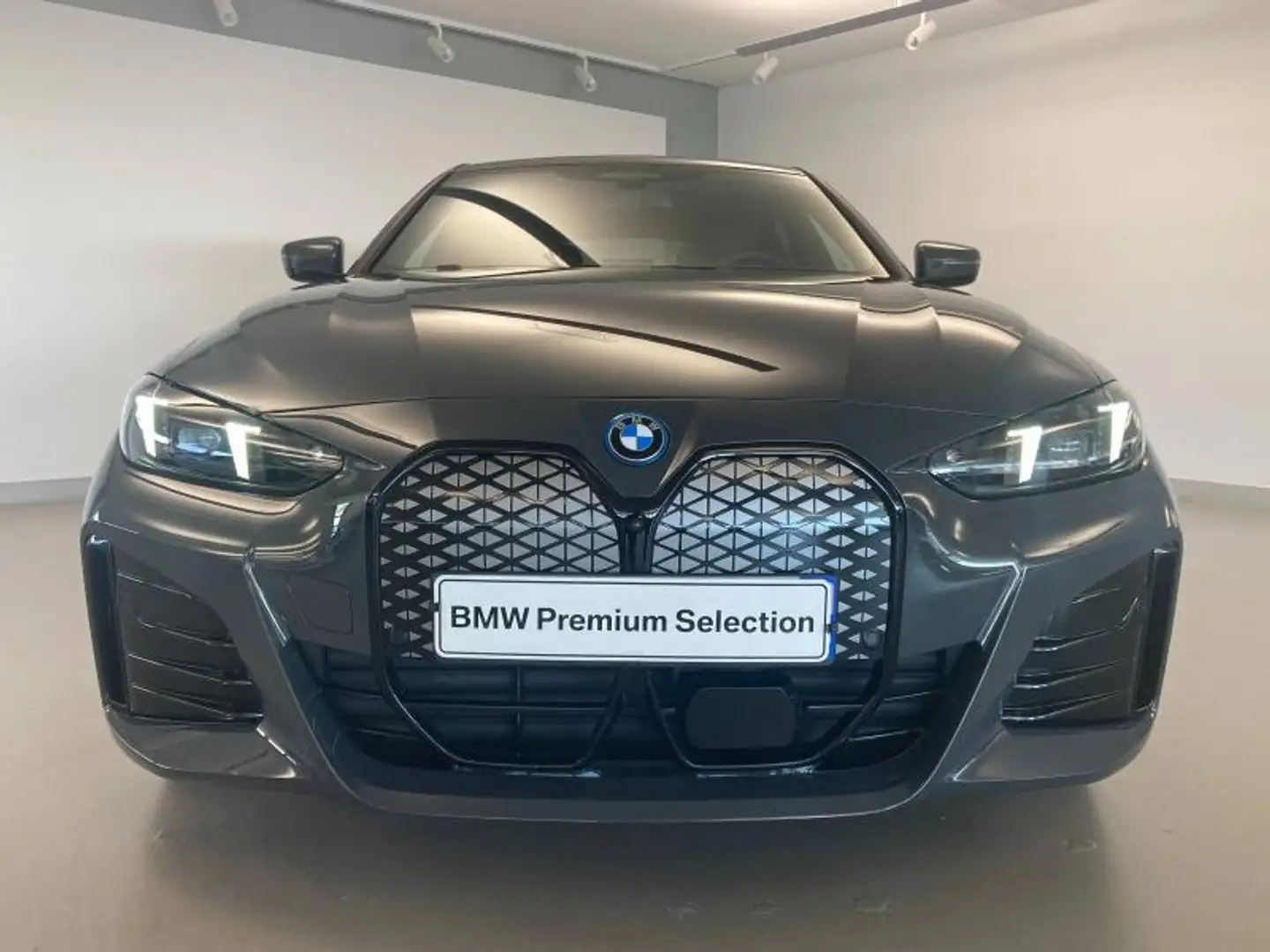 BMW i4 xDrive40 401ch M Sport Gris - 2