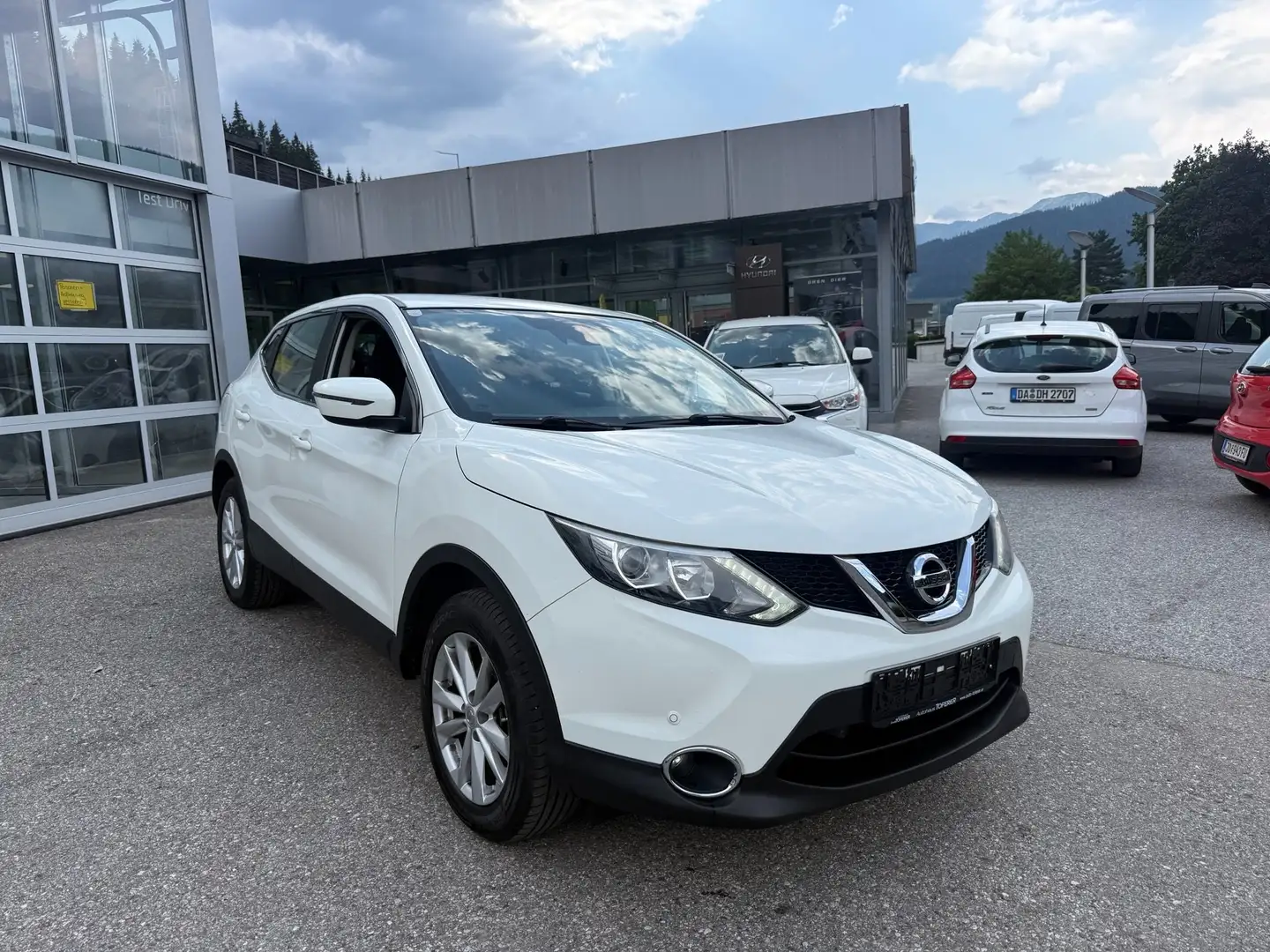 Nissan Qashqai Weiß - 1