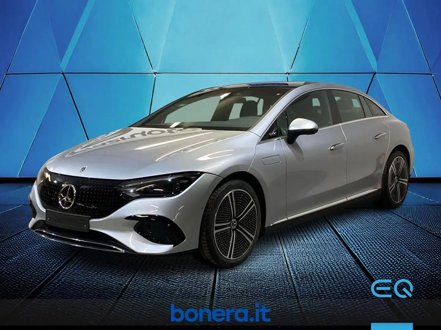 Mercedes-Benz EQE 300 Tech Edition Argento - 1