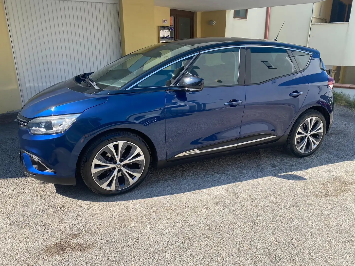 Renault Scenic Scenic IV 20171.5 dci energy Intens 110cv Blu/Azzurro - 2
