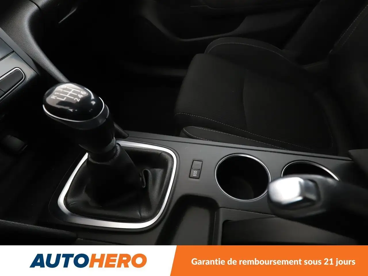 Renault Megane Berline — photo 25