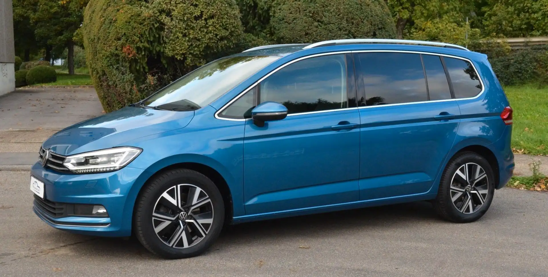 Volkswagen Touran Highline BMT/Start-Stopp TOP Zustand Blau - 2