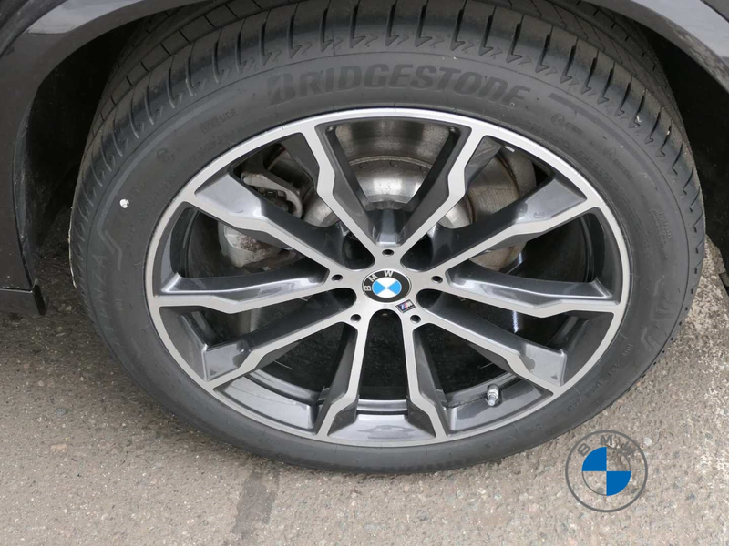 BMW X4 xDrive30d M Sport 20" AHK Pano Laserlicht HIFI — photo 10