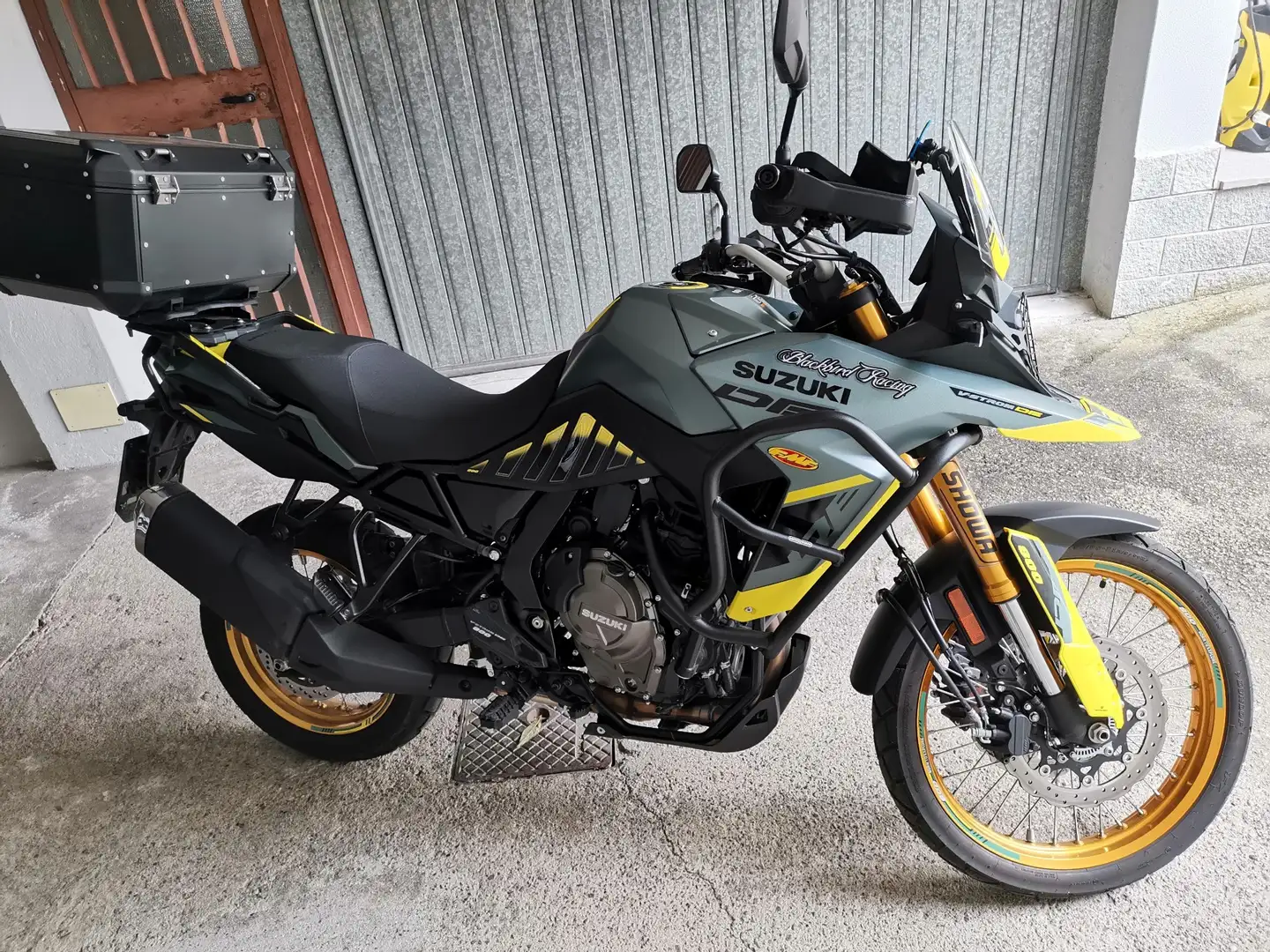 Suzuki V-Strom 800DE Verde - 1