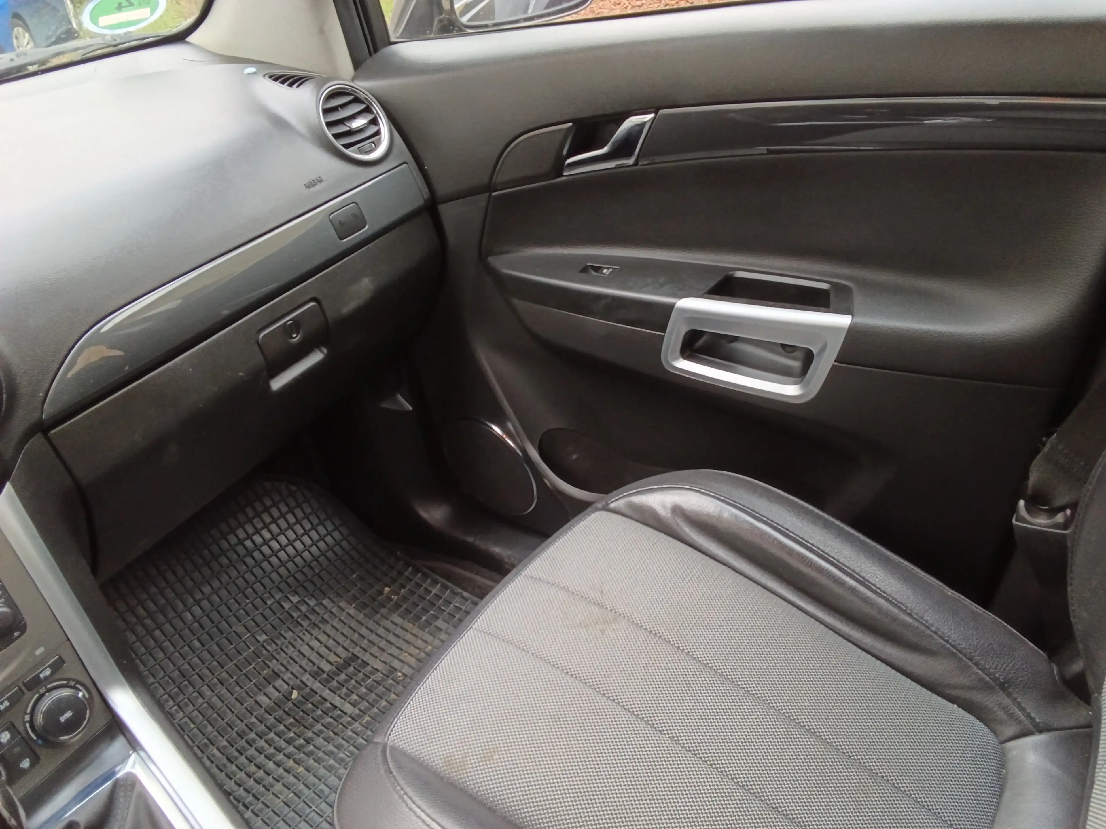 Opel Antara Antara 2,0 CDTI 4x4 ecoFLEX Start/Stop Cosmo — photo 10