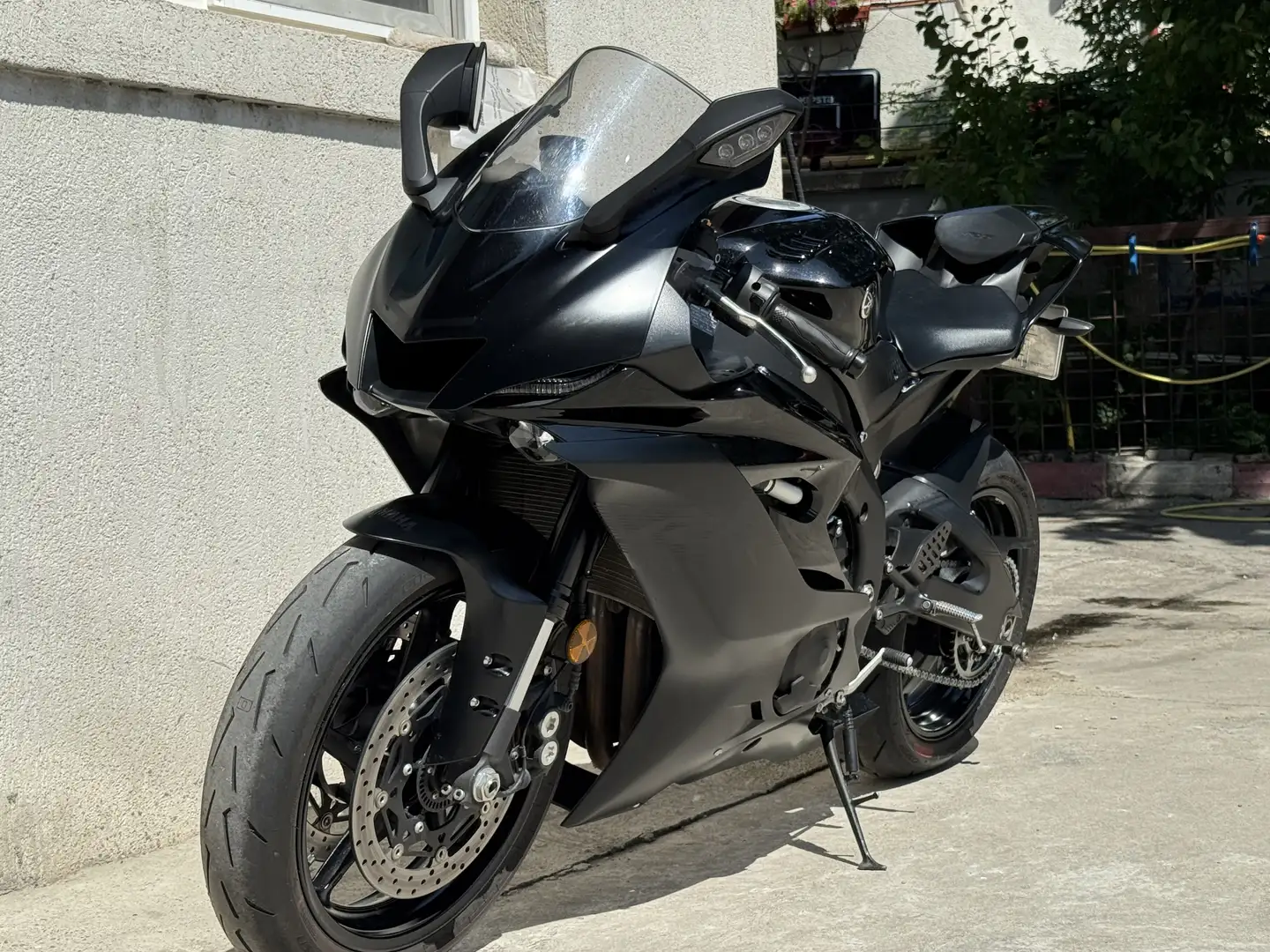 Yamaha YZF-R6 yamaha r6 2020 full akra - 1