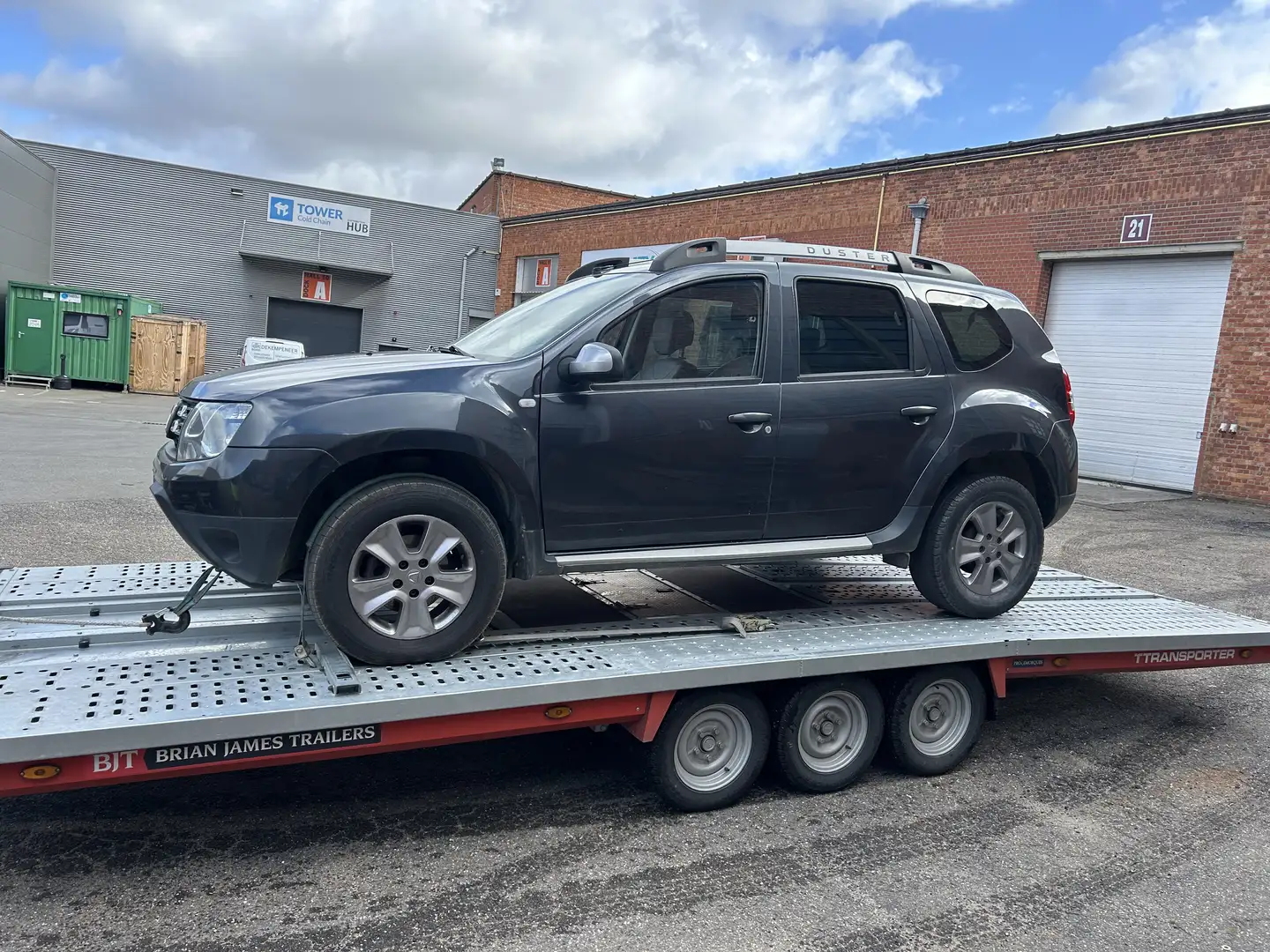 Dacia Duster Duster 1.2 TCe 4x4❗️Moteur cassé ❗️ Grau - 1