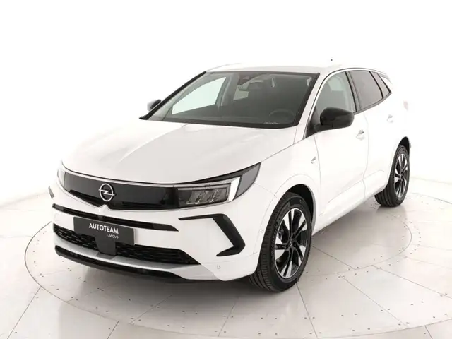 Opel Grandland 1.2 Business Elegance s&s 130cv GPL