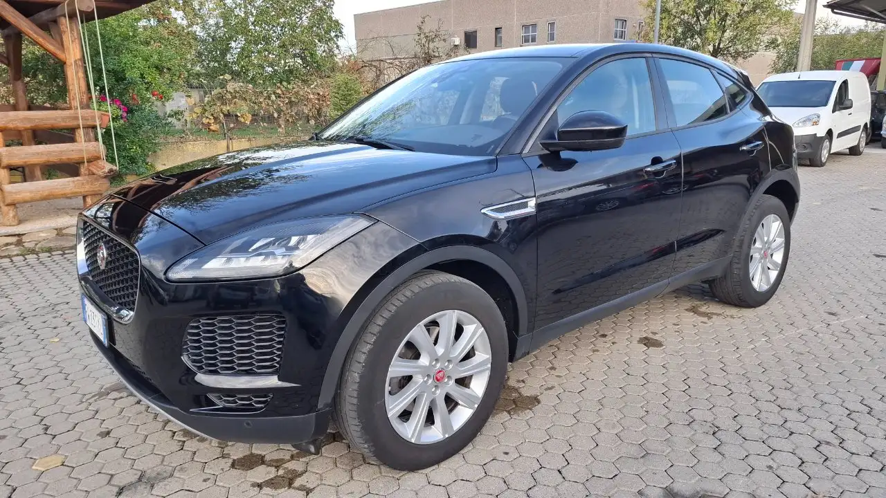 Jaguar E-Pace