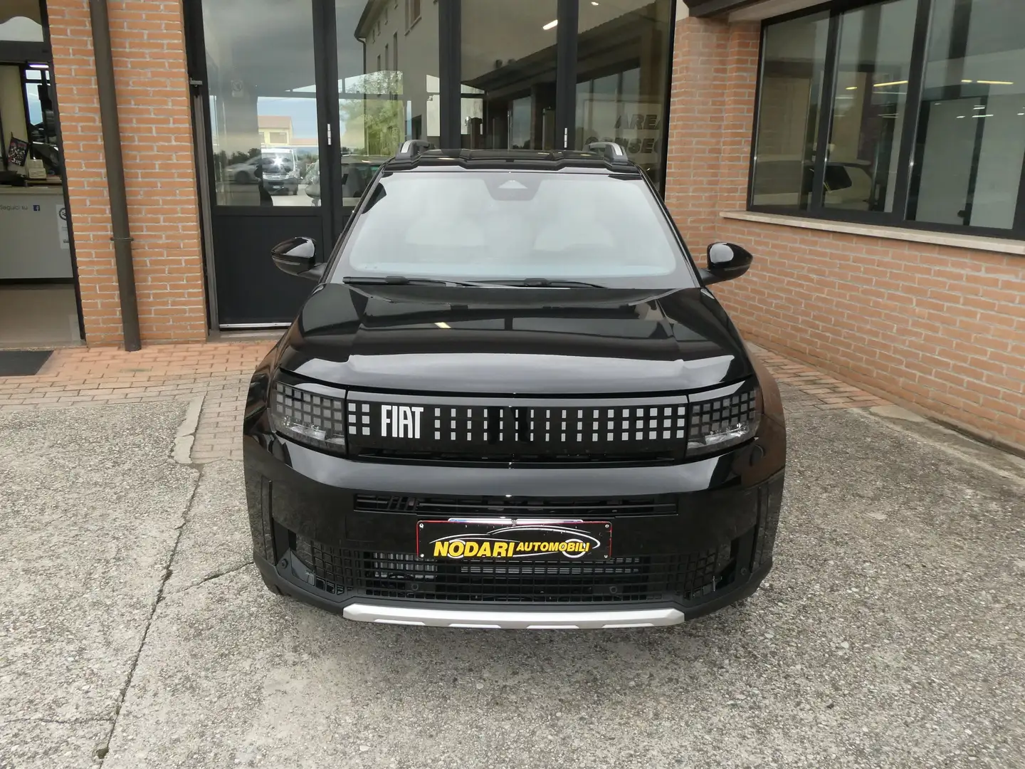 Fiat Grande Panda Grande Panda 1.2 hybrid La Prima 110cv edct Nero - 2
