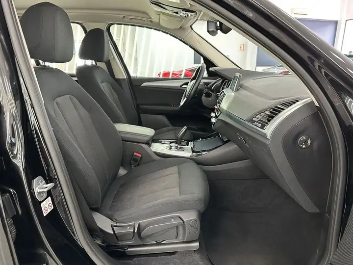 BMW X3 2019, foto 14