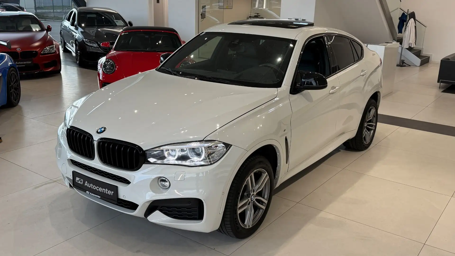 BMW X6 xDrive30d Sport Activity Coupé Aut. Weiß - 2