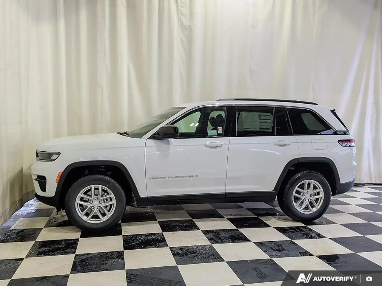 Jeep Grand Cherokee fotografie Jeep Grand Cherokee