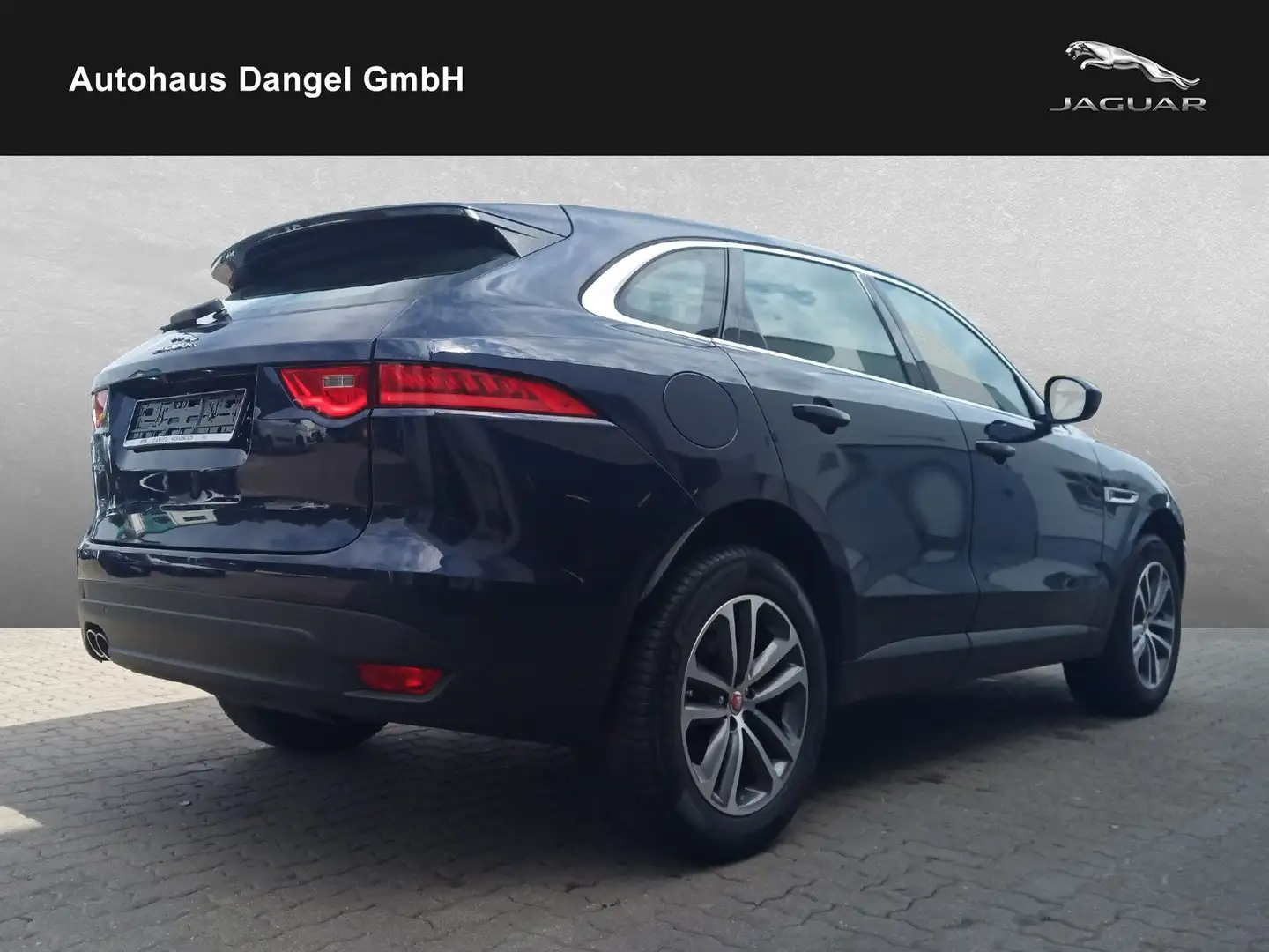 Jaguar F-Pace Prestige 20d AWD Blauw - 2