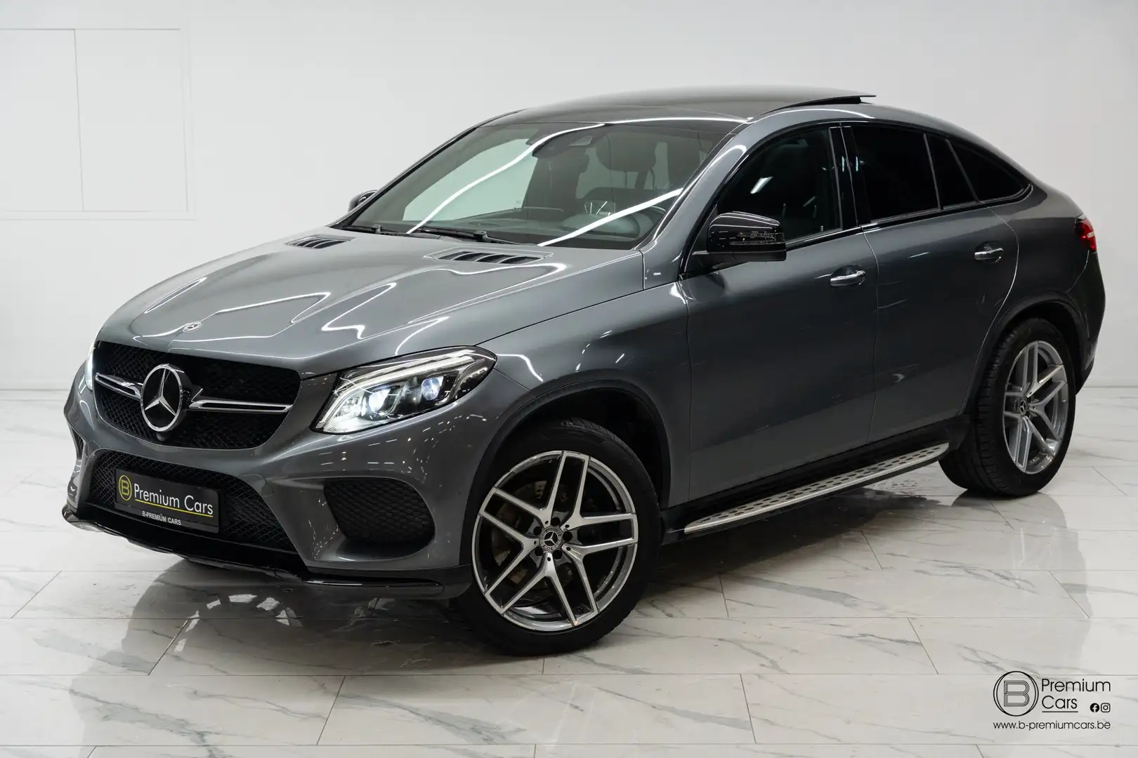 Mercedes-Benz GLE 350 d coupe! AMG line!Pano, 360, Memory, Keyless,Full! Grijs - 2