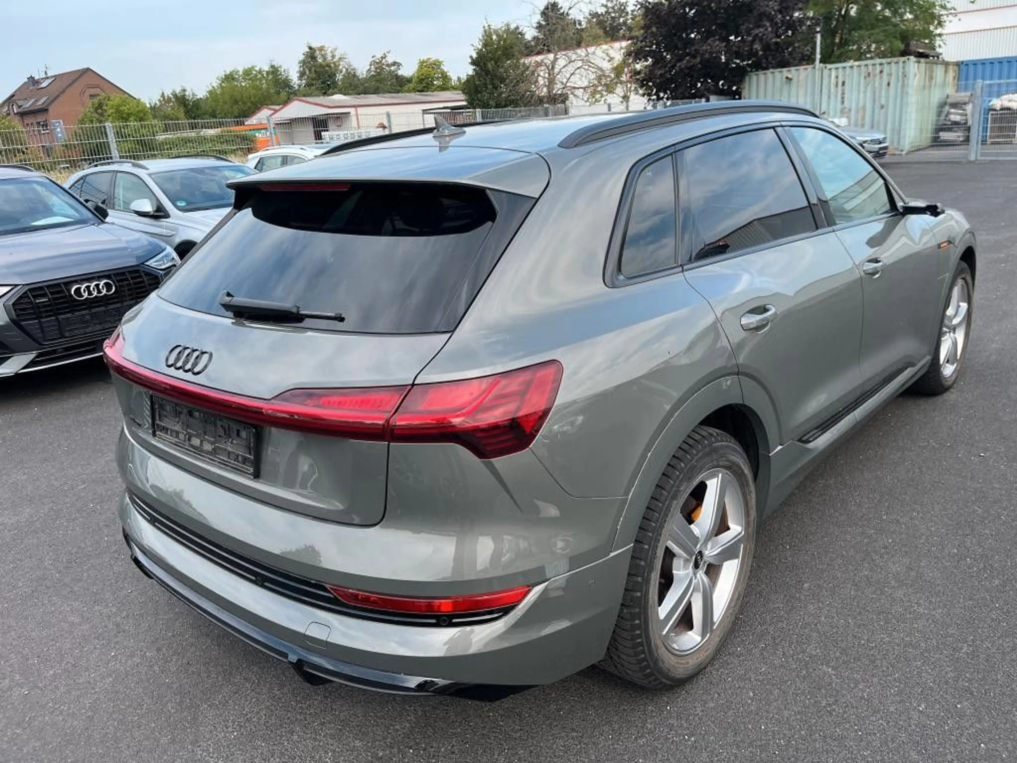 Audi e-tron E-tron 50 Quattro S-Line*PANO*HuD*BLACK*B&O* — photo 4