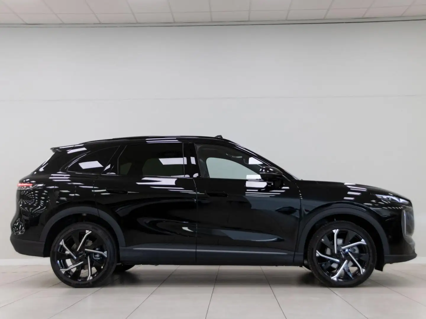 Lepas L8 PHEV Elegance 1.5 TGDI 1DHT 205kW (279CV) Negro - 2