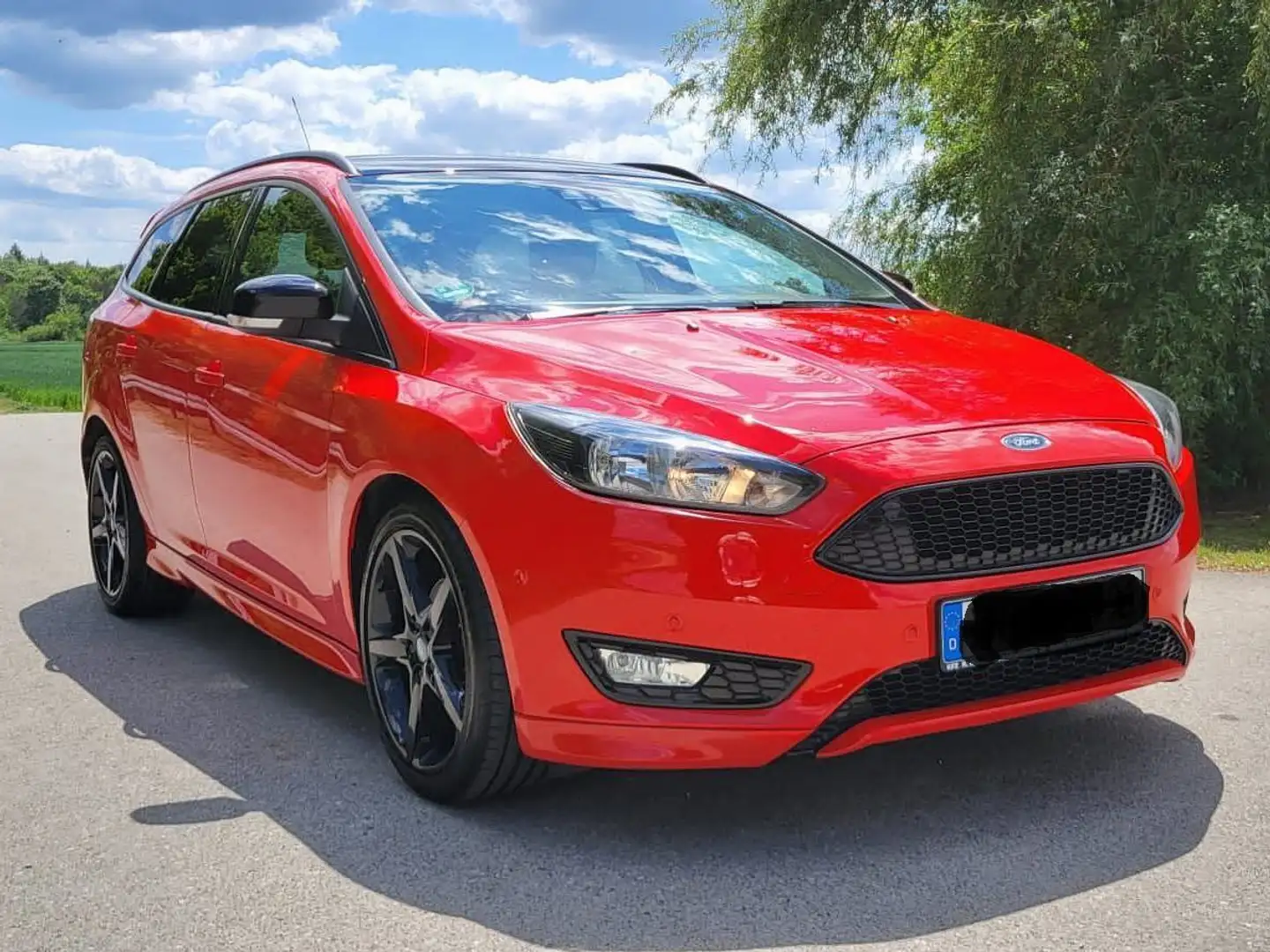 Ford Focus Focus Turnier Sport Edition Rot - 1