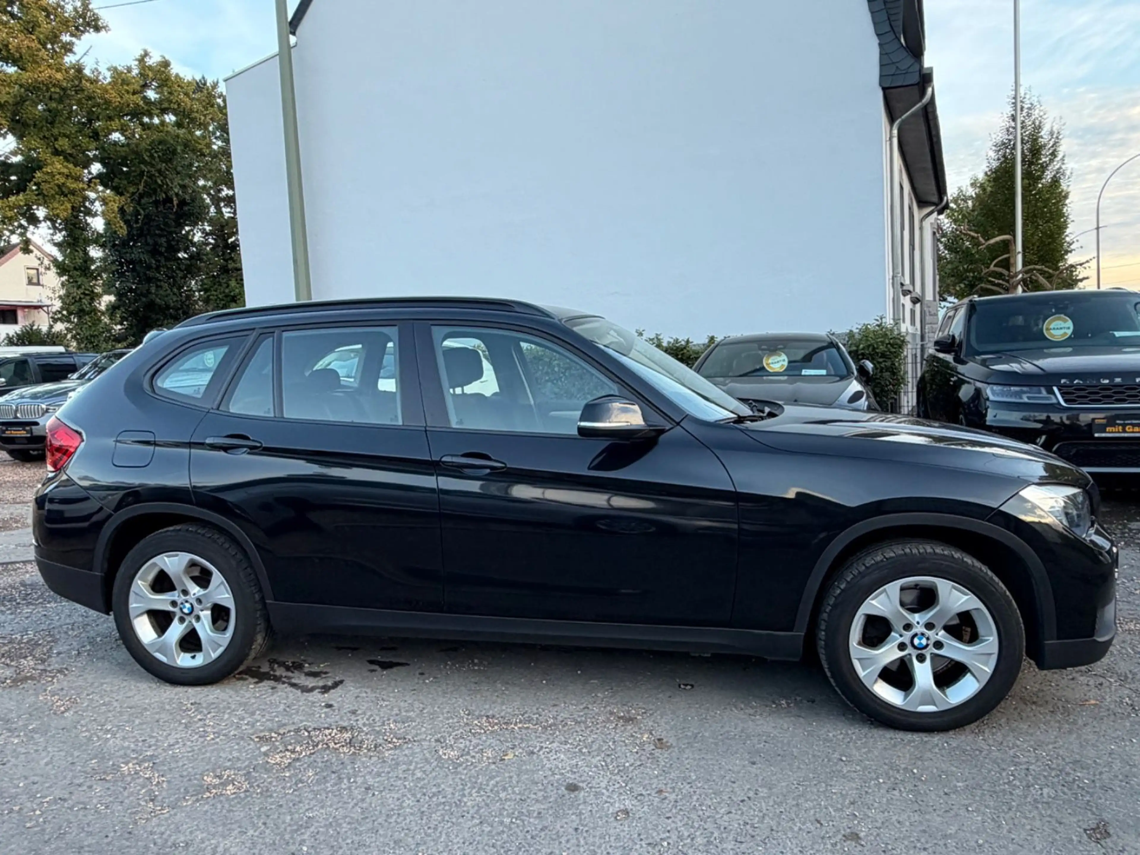 BMW X1 xDrive 20 i/ — photo 7