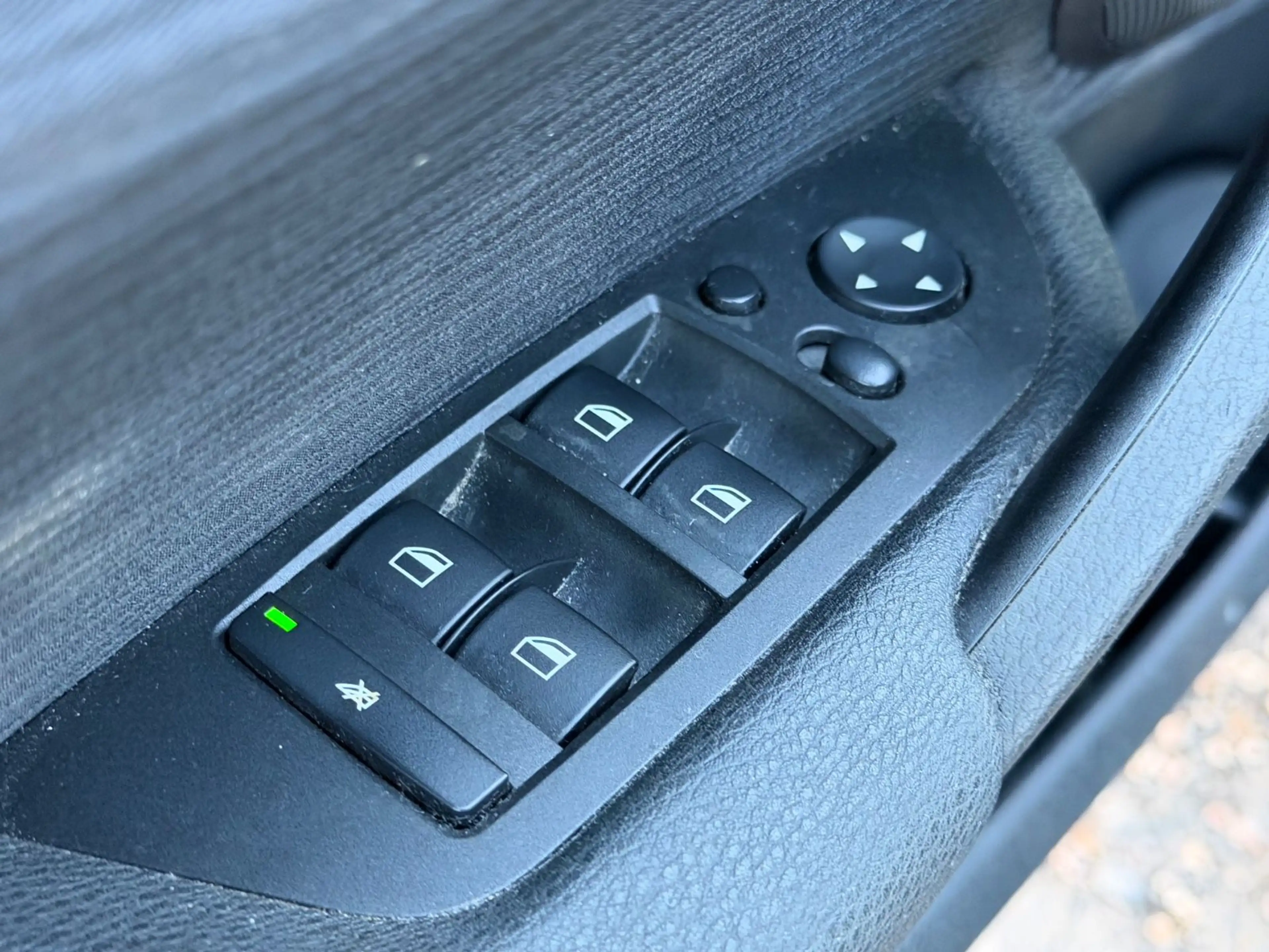 BMW X1 xDrive 20 i/ — photo 13