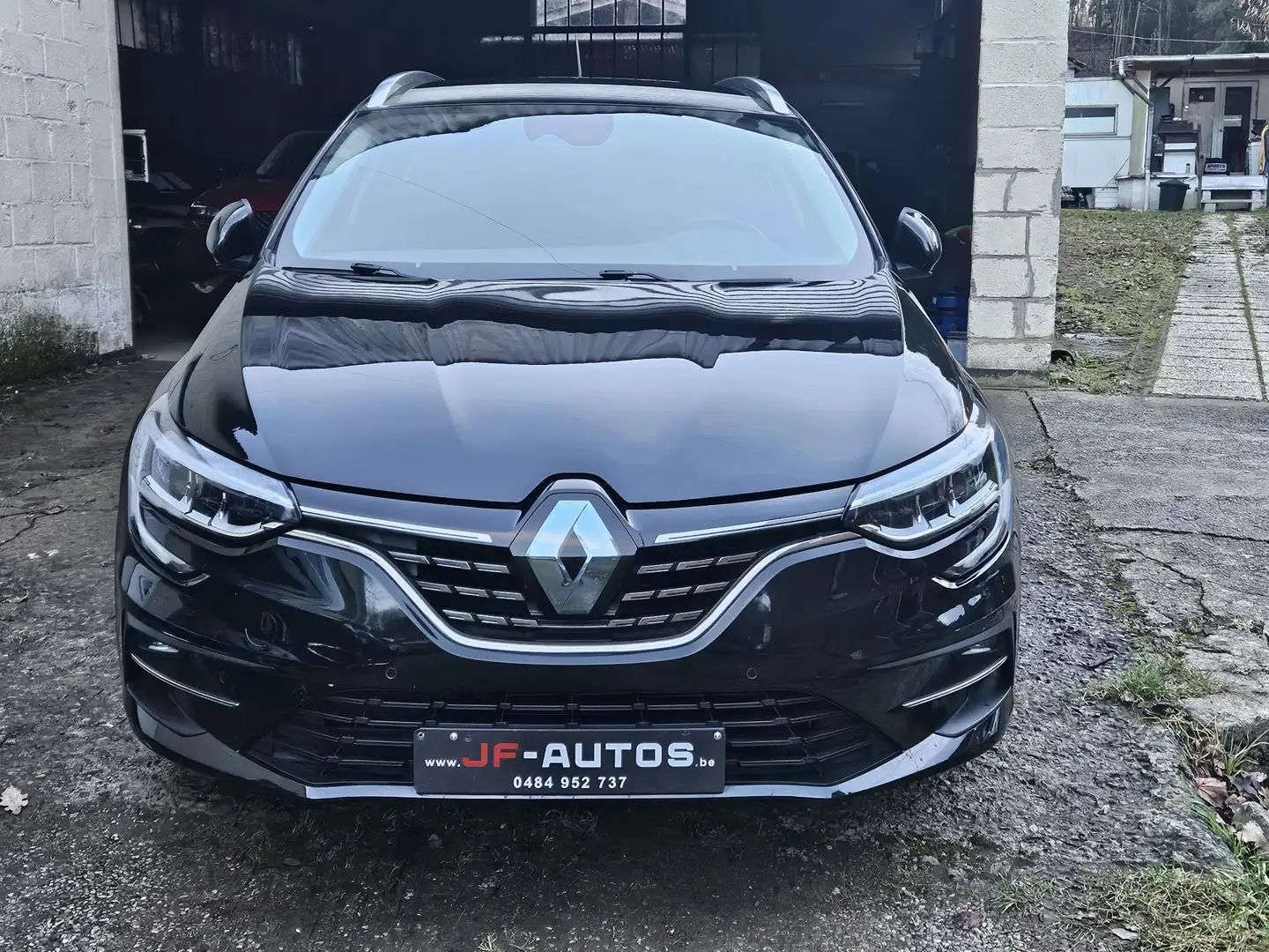 RENAULT Megane