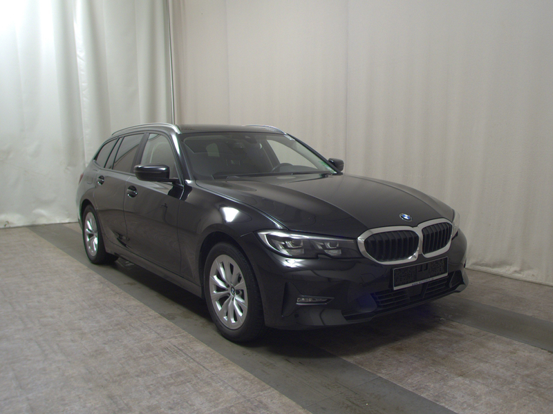 BMW 318 dA Touring Advantage Navi LED LC Prof. Pano — photo 3