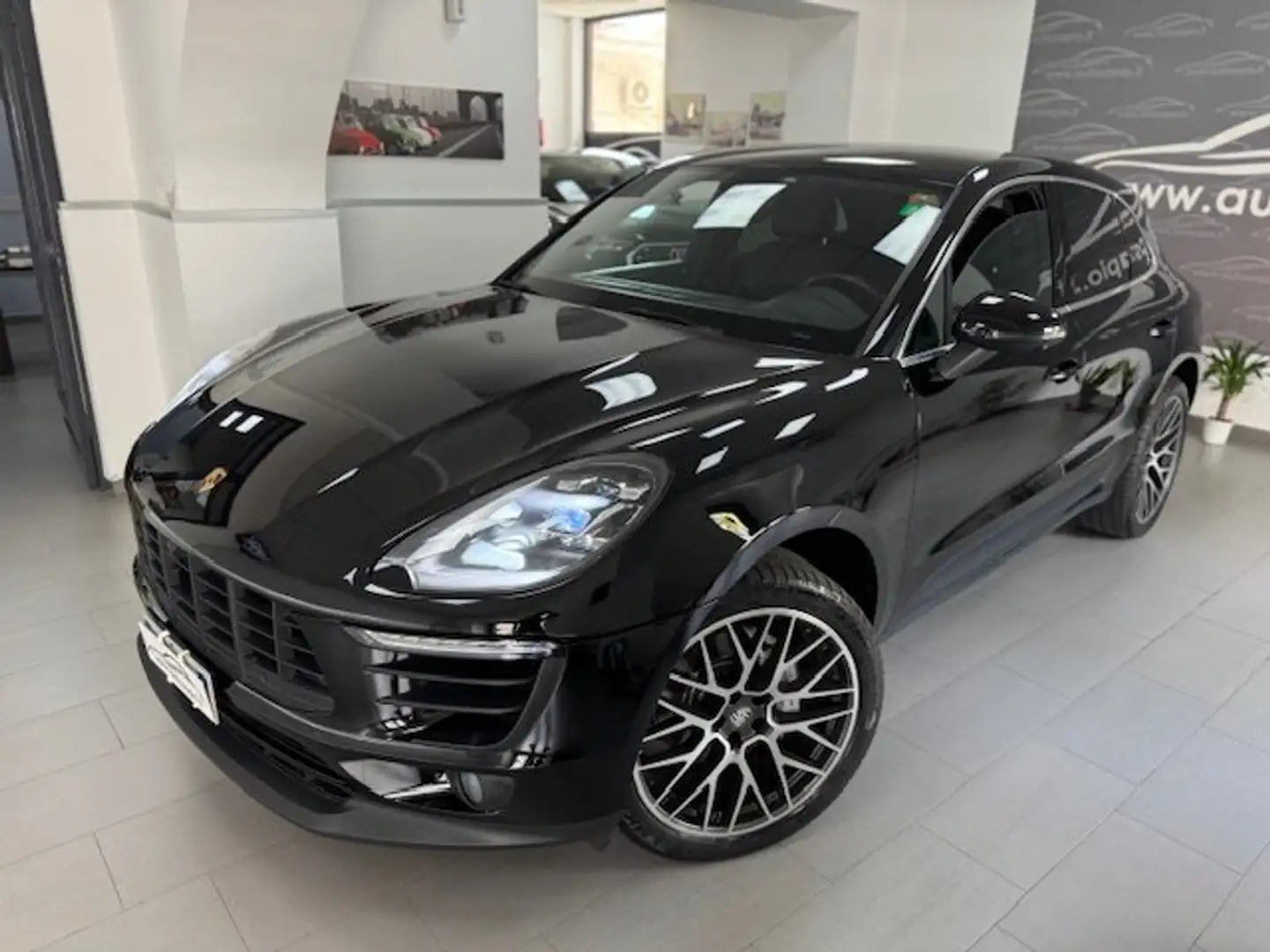 Porsche Macan 3.0d S 250cv PDK MY16 CAM 360 KM CERT PORSCHE Noir - 1
