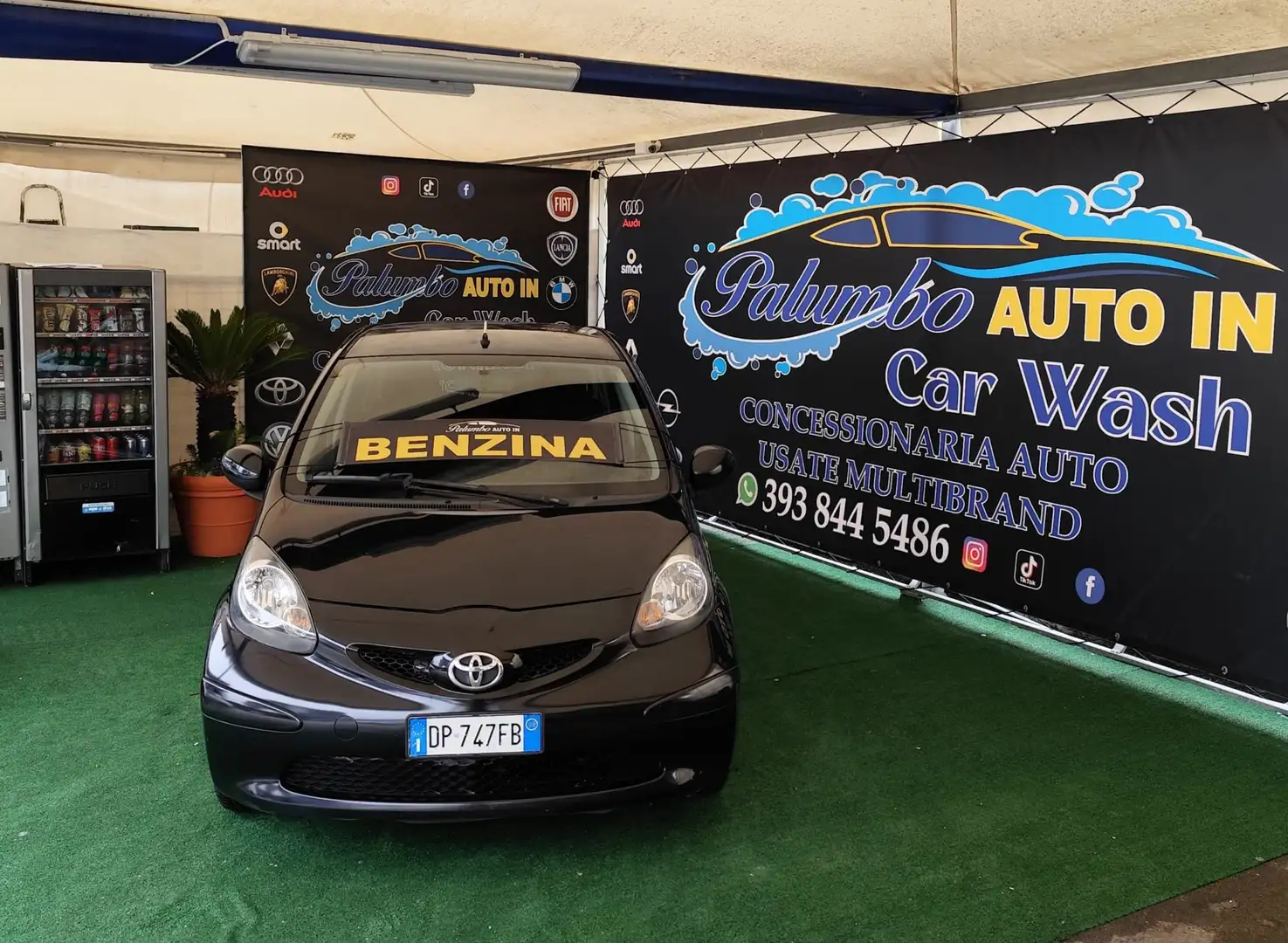 Toyota Aygo Aygo 5p 1.0 Sound Negro - 2