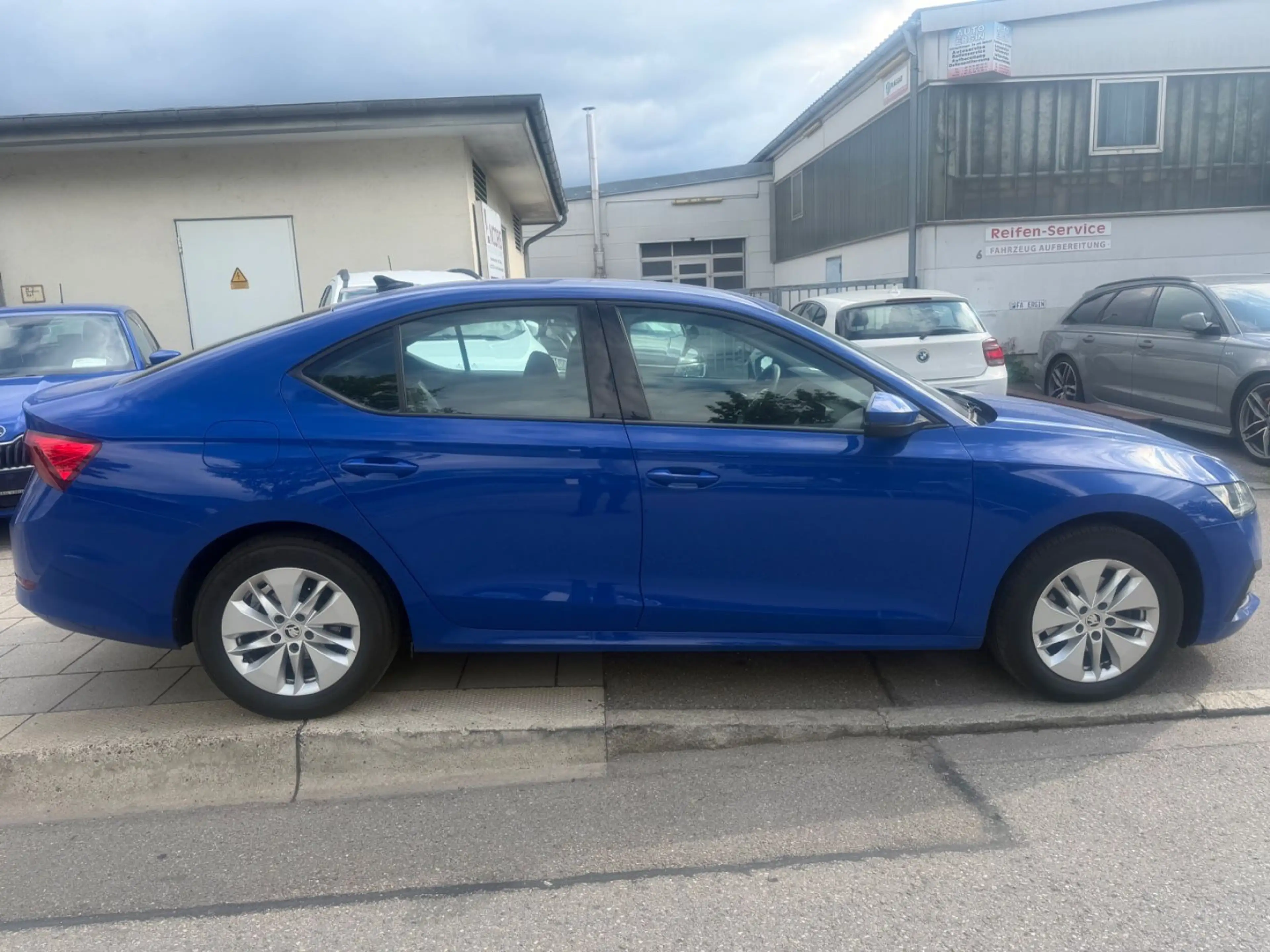 Skoda Octavia 2.0 TDI 85kW AMBITION — photo 7