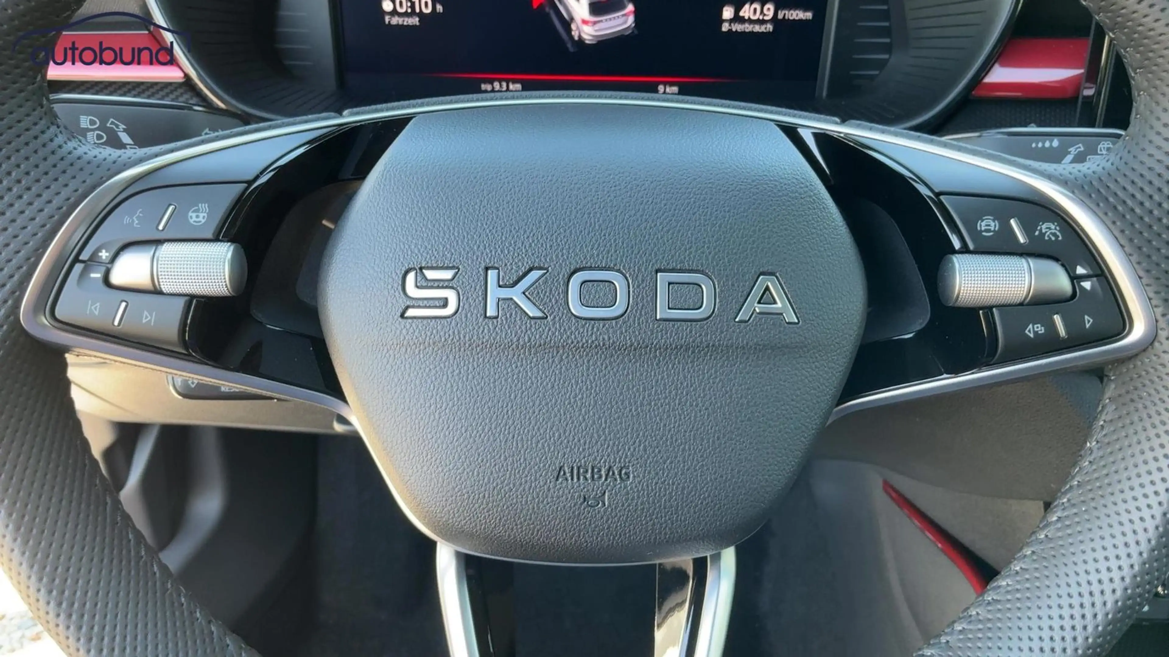 Skoda Fabia IV 1,0 TSI DSG Monte Carlo Alu KA LED Link LRH N — photo 10