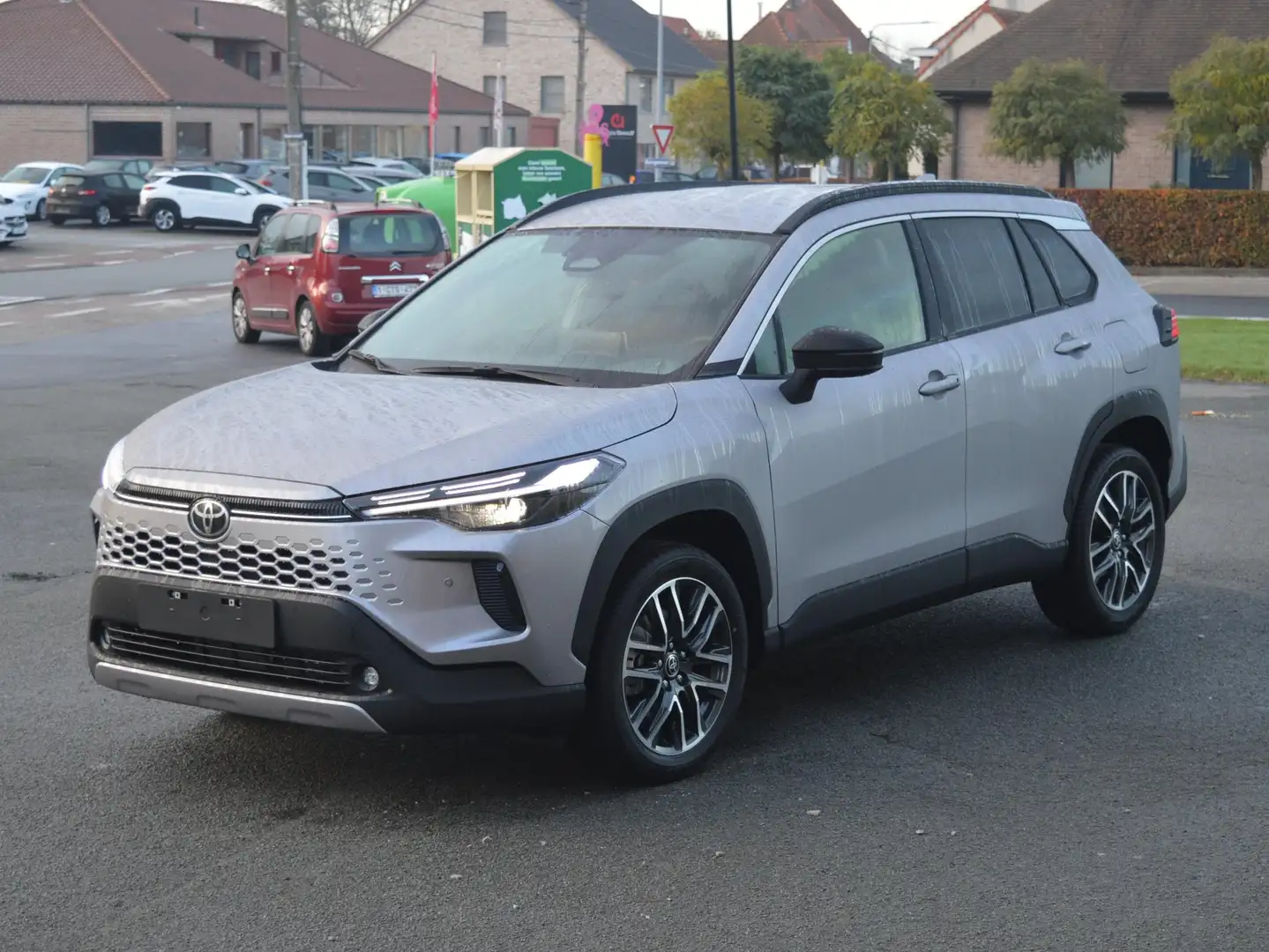 Toyota Corolla Cross Corolla Cross Hybride 1.8 VVT-i Style Gris - 1