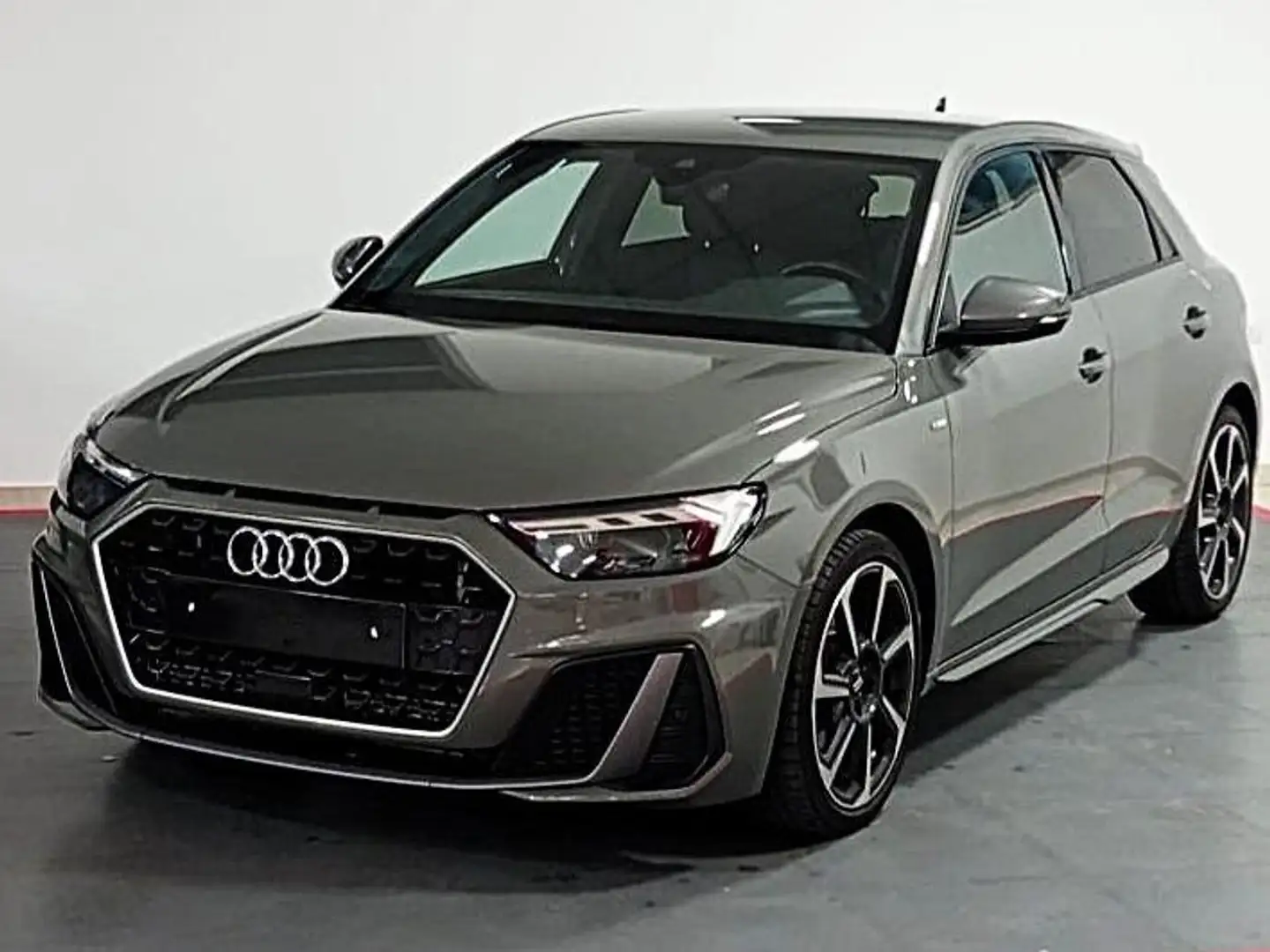 Audi A1 A1 Sportback 40 2.0 tfsi S Line Edition s-tronic Grey - 1