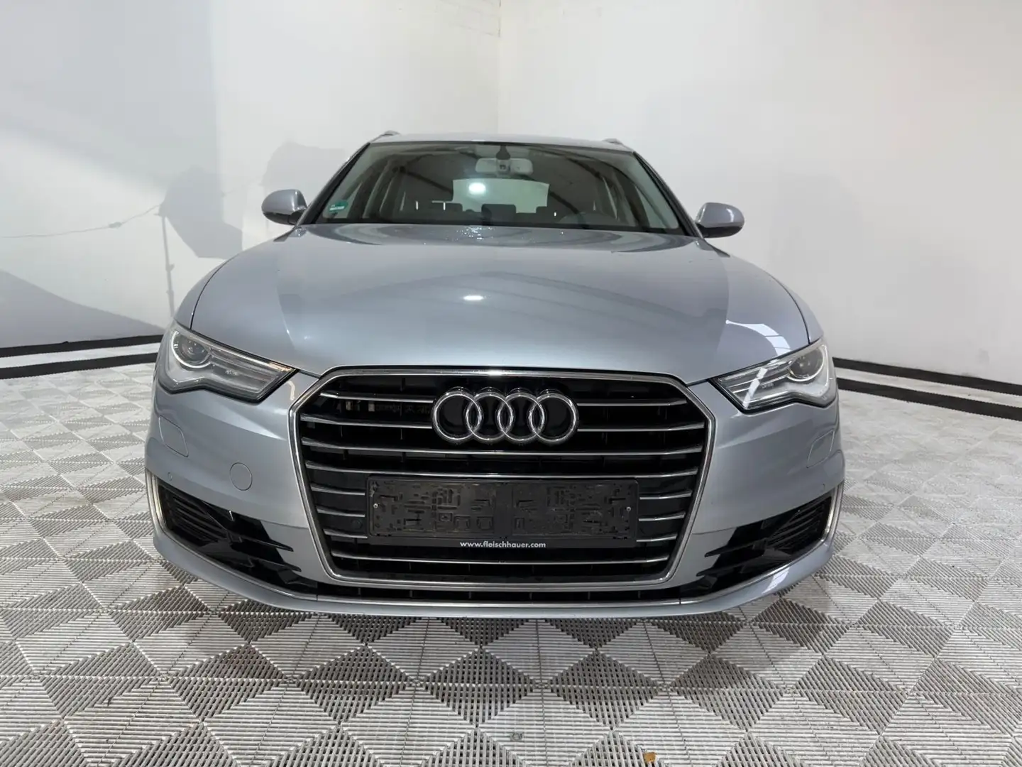 Audi A6 2.0 TDI ultra Stronic Avant°Kamera°Klima°Navi Argento - 2
