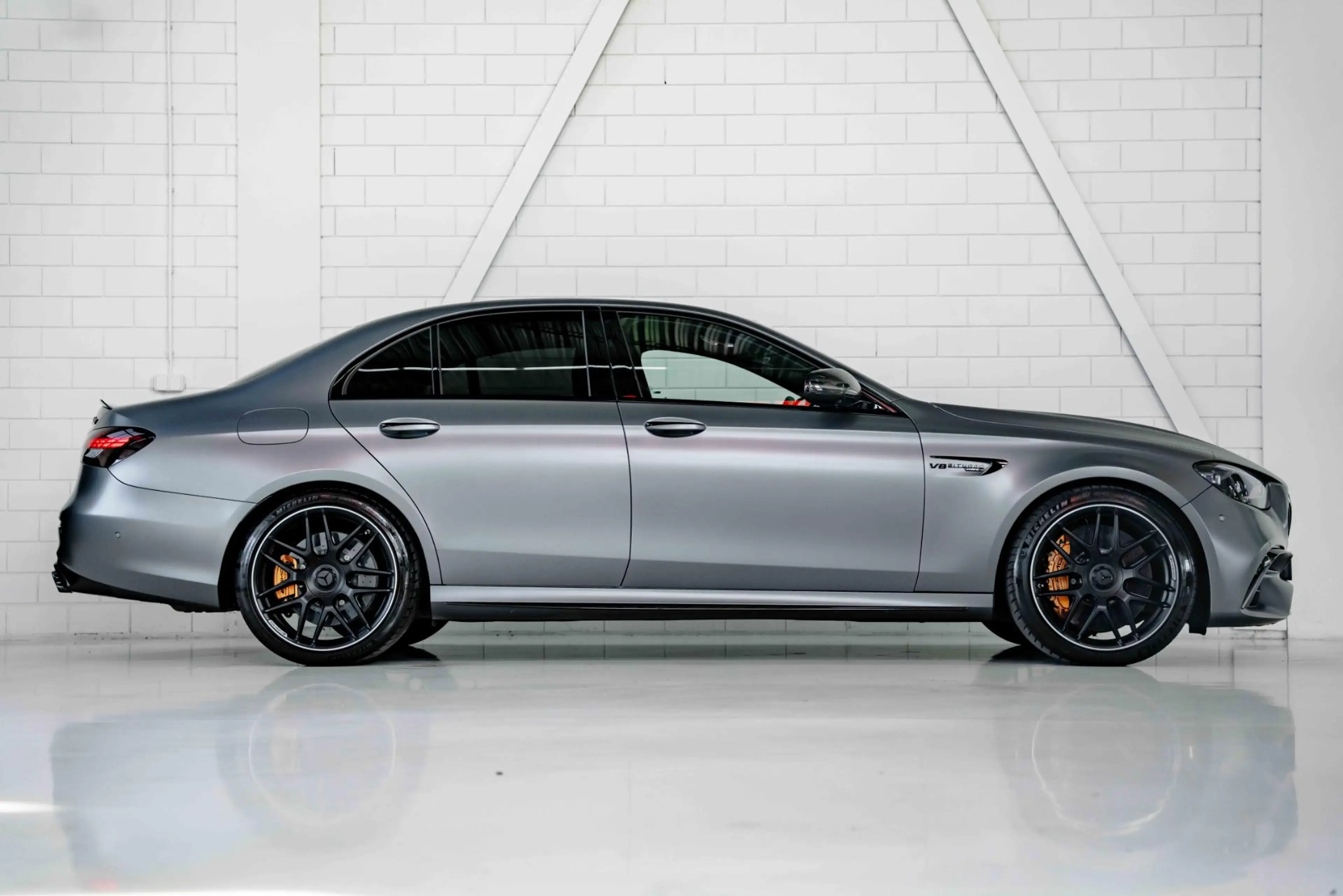 Mercedes-Benz E 63 AMG S l Designo Selenite matte l Keramisch l Carbon l — photo 2