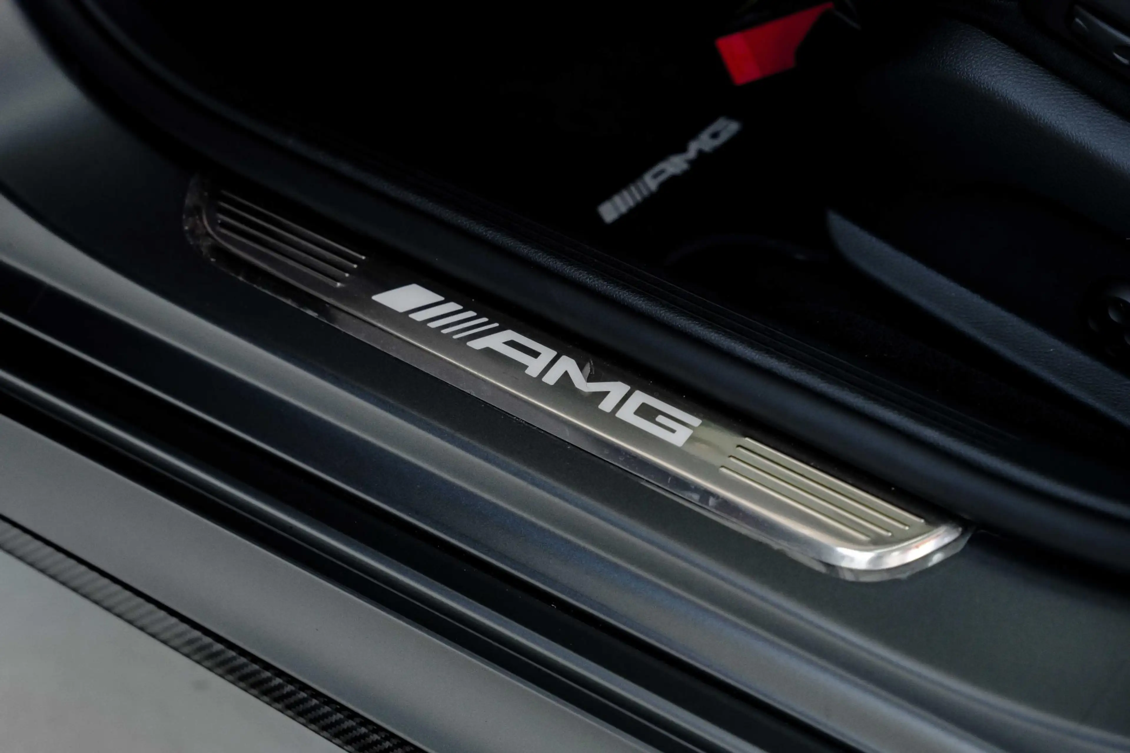 Mercedes-Benz E 63 AMG S l Designo Selenite matte l Keramisch l Carbon l — photo 46
