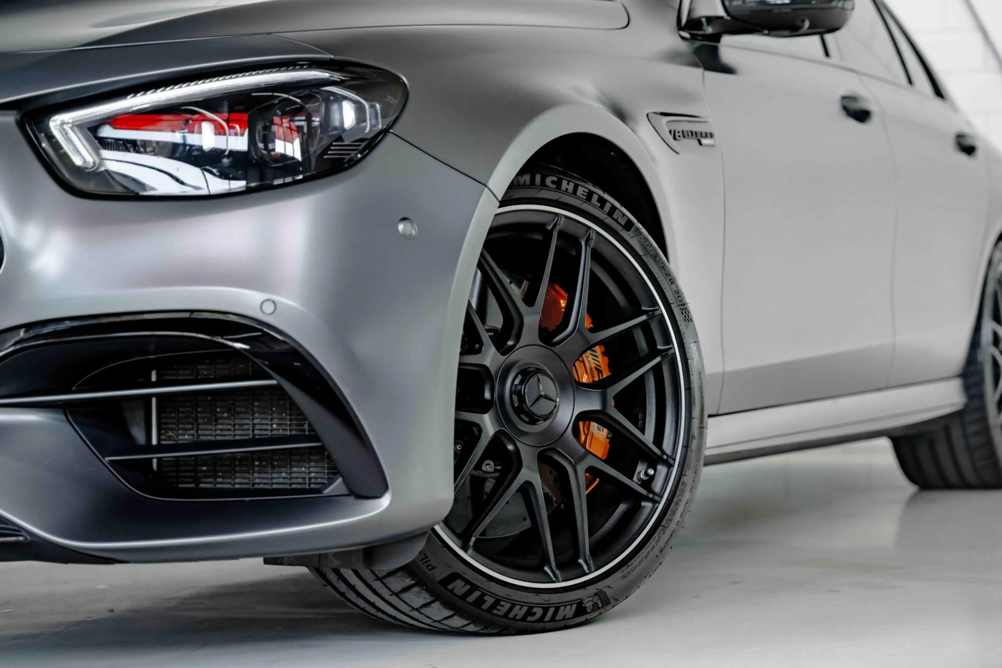 Mercedes-Benz E 63 AMG S l Designo Selenite matte l Keramisch l Carbon l — photo 21