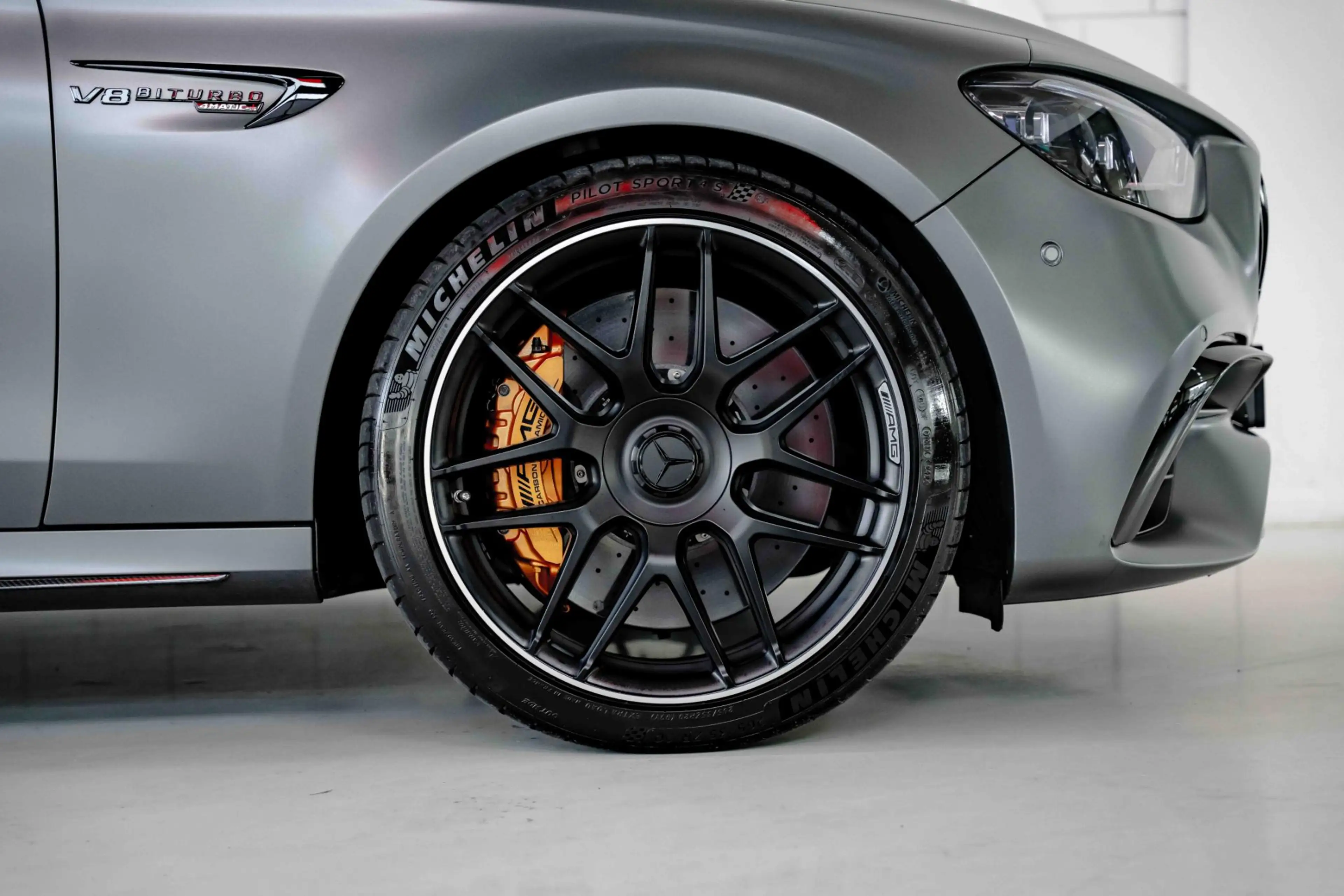 Mercedes-Benz E 63 AMG S l Designo Selenite matte l Keramisch l Carbon l — photo 15