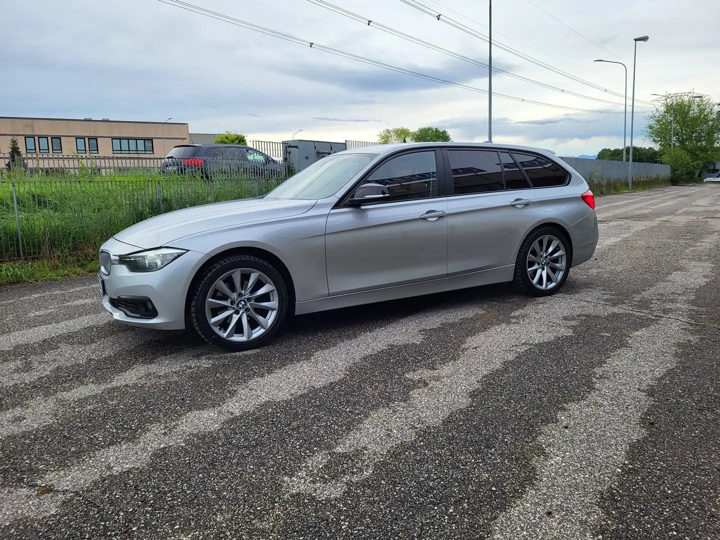BMW 320 d Touring automatica Silver - 1