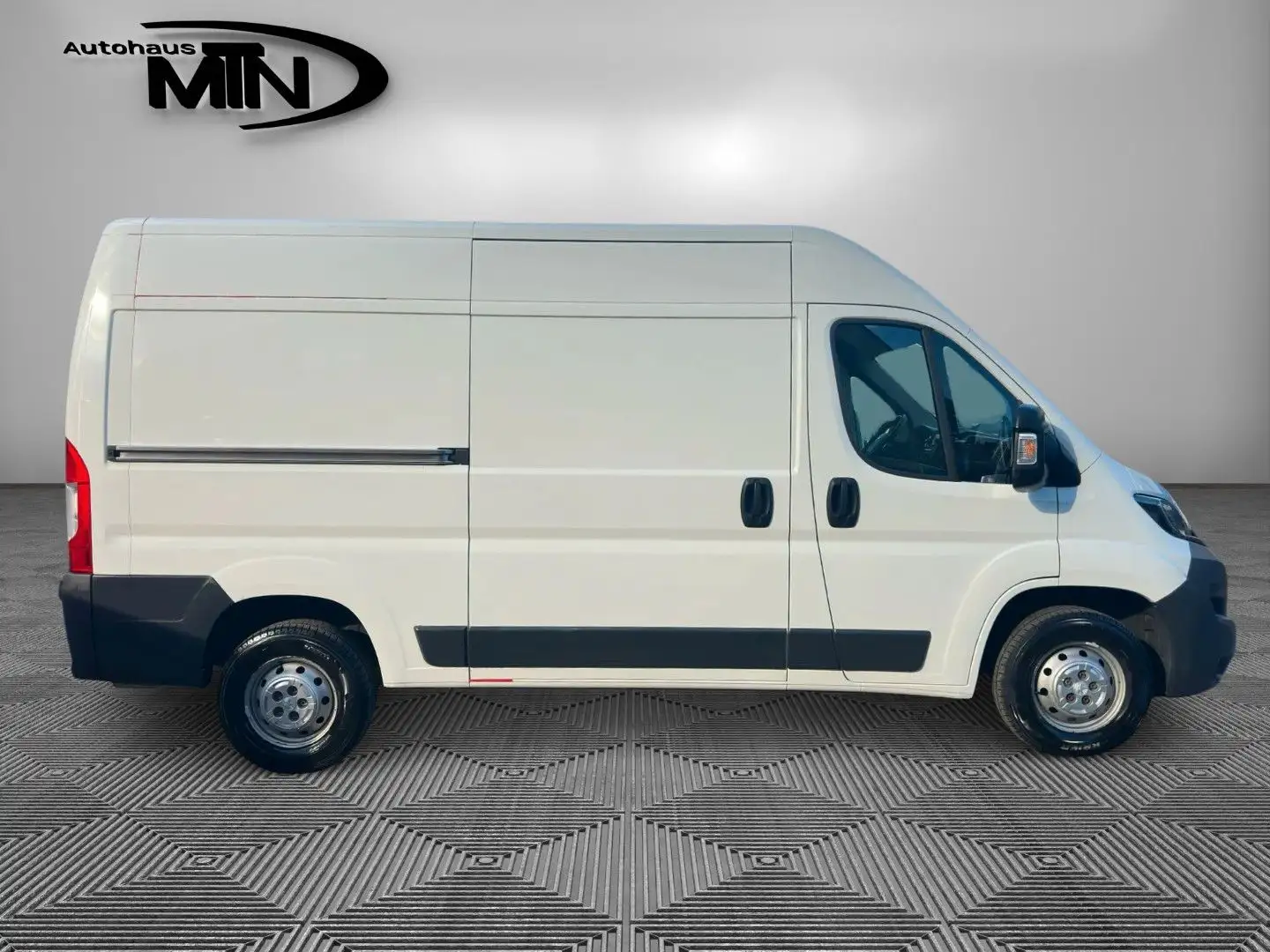 Peugeot Boxer Kasten H2+L2/3.Stz/KLIMA/WÜRTH-REGAL/1.HA Biały - 2
