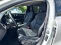Volvo V60 Kombi Plus Bright Recharge Plug-In Hybrid AWD T6 T Blanc - thumbnail 12