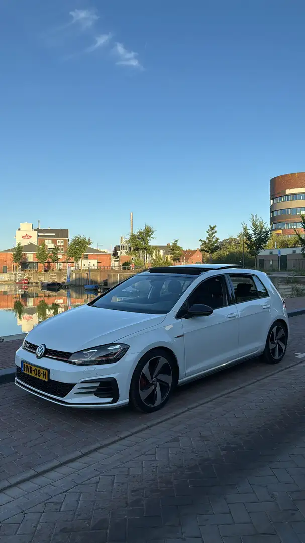 Volkswagen Golf Volkswagen Golf 7 GTI 2.0 TSI DSG – 2020 Wit - 1